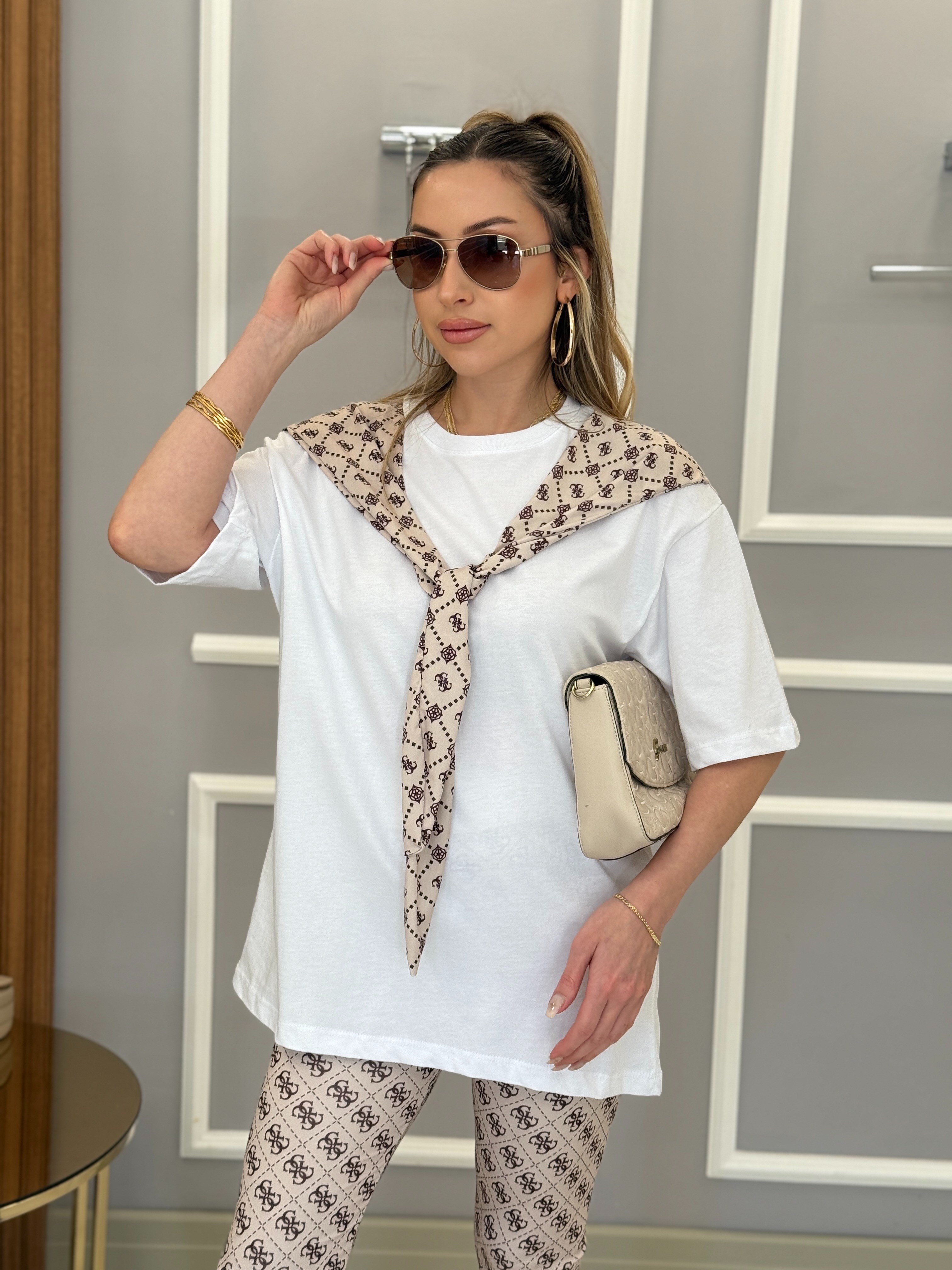 Gu Fularlı Oversize Tişört Vizon