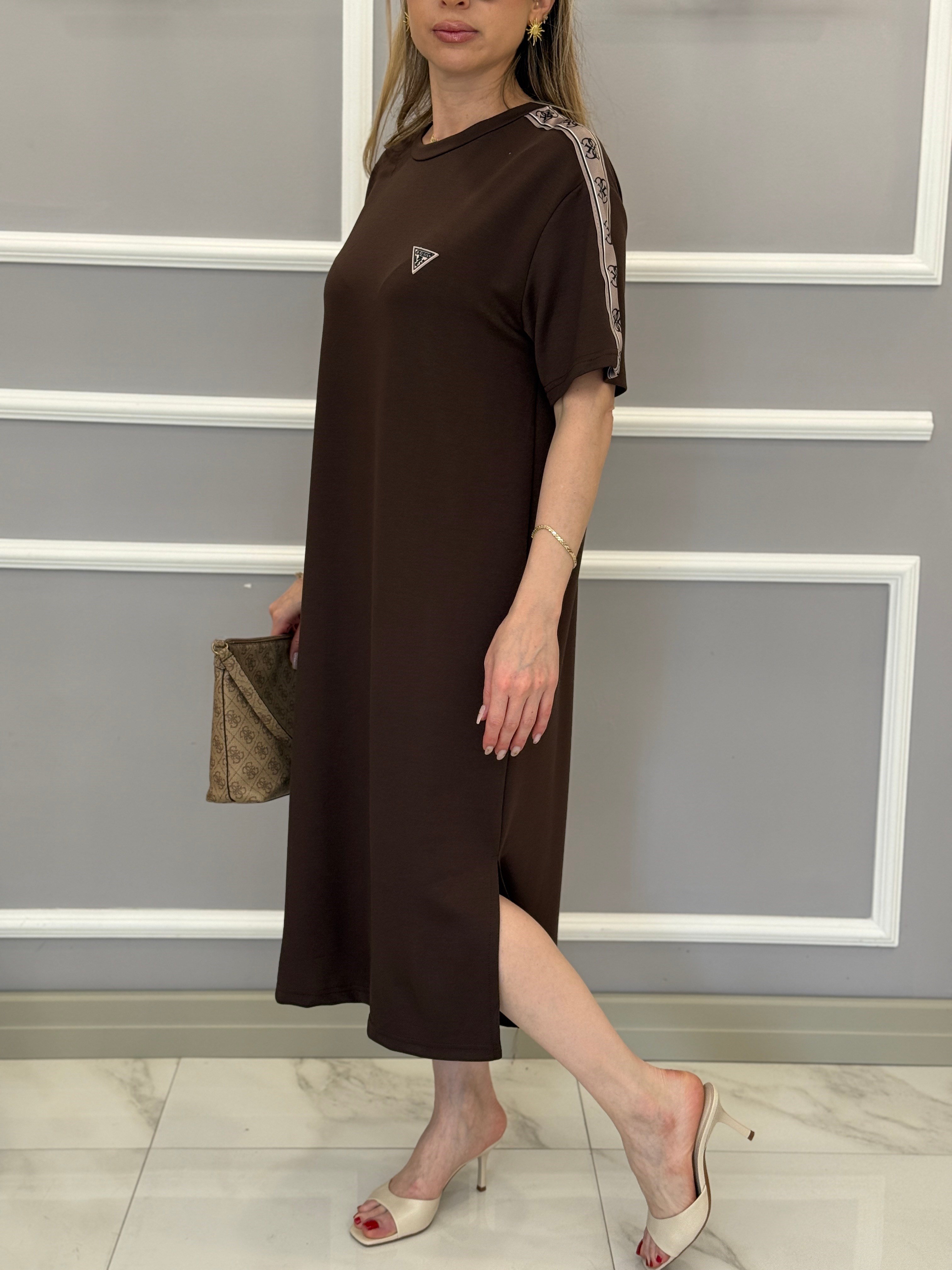 Gu Premium Modal Kumaş Kol Detaylı Yandan Tek Yırtmaçlı Boyu 110cm Kahverengi Elbise 