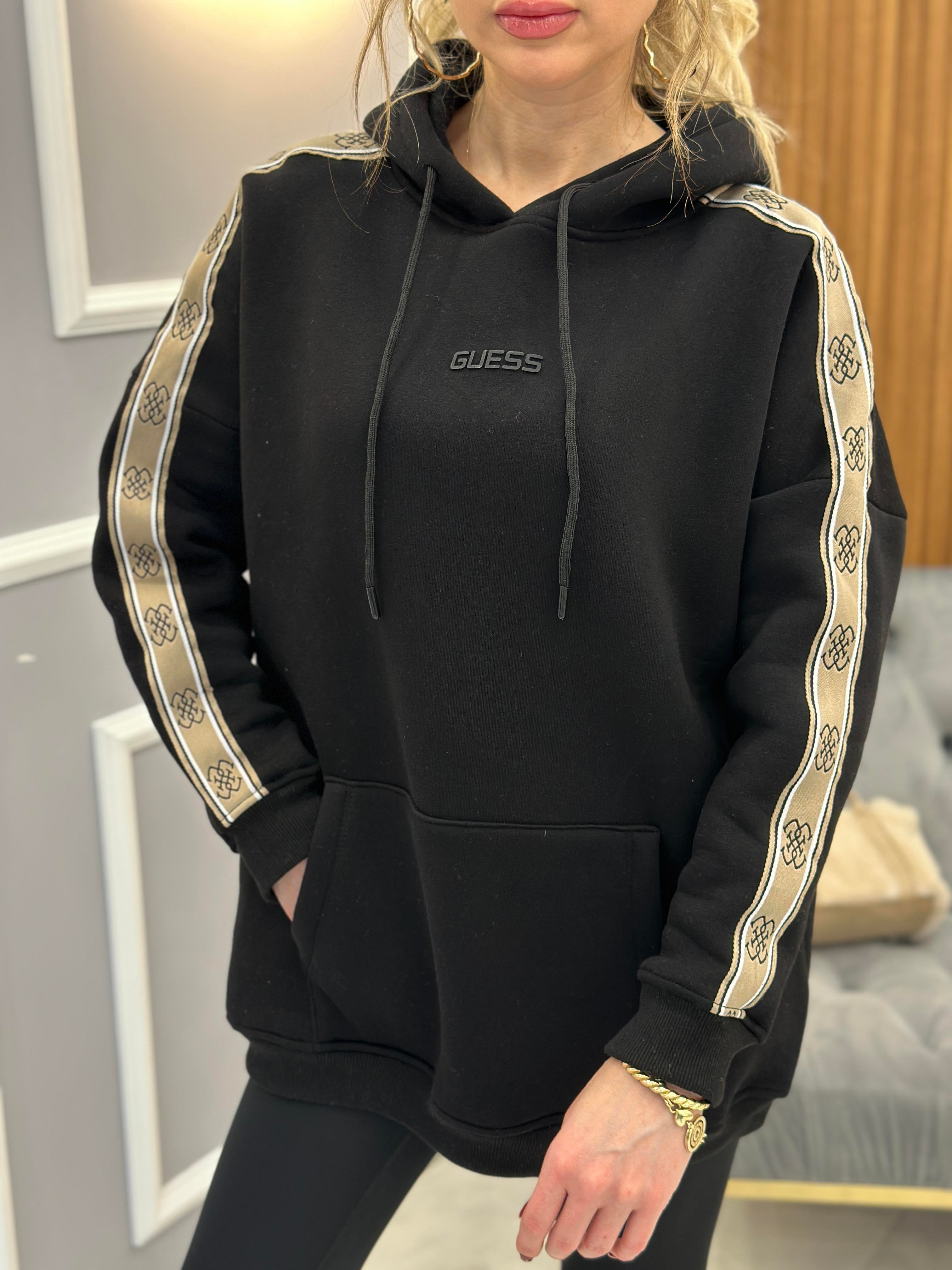Gu Sweatshirt Yazı Kol Detaylı Kapşonlu Siyah