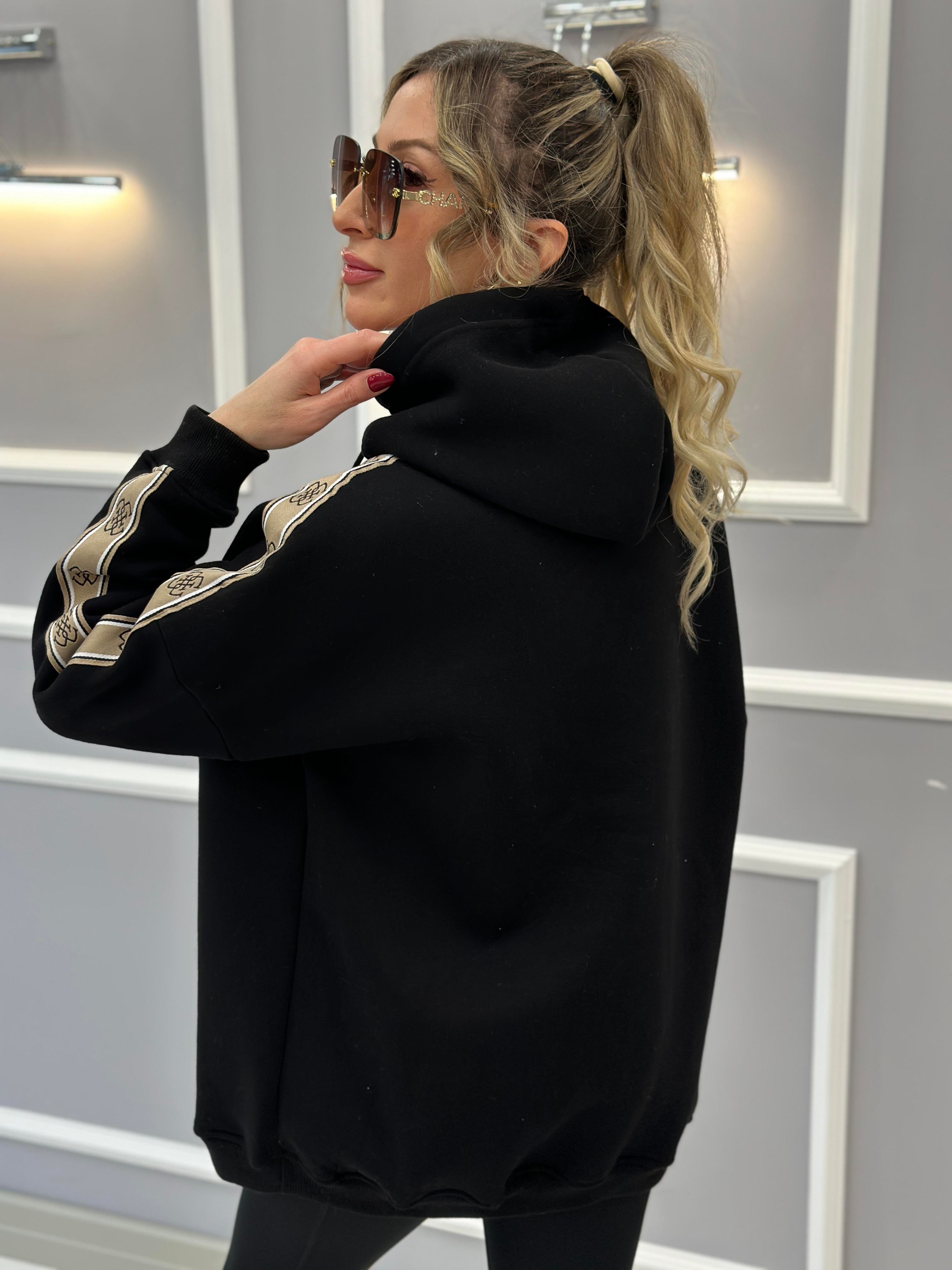 Gu Sweatshirt Yazı Kol Detaylı Kapşonlu Siyah