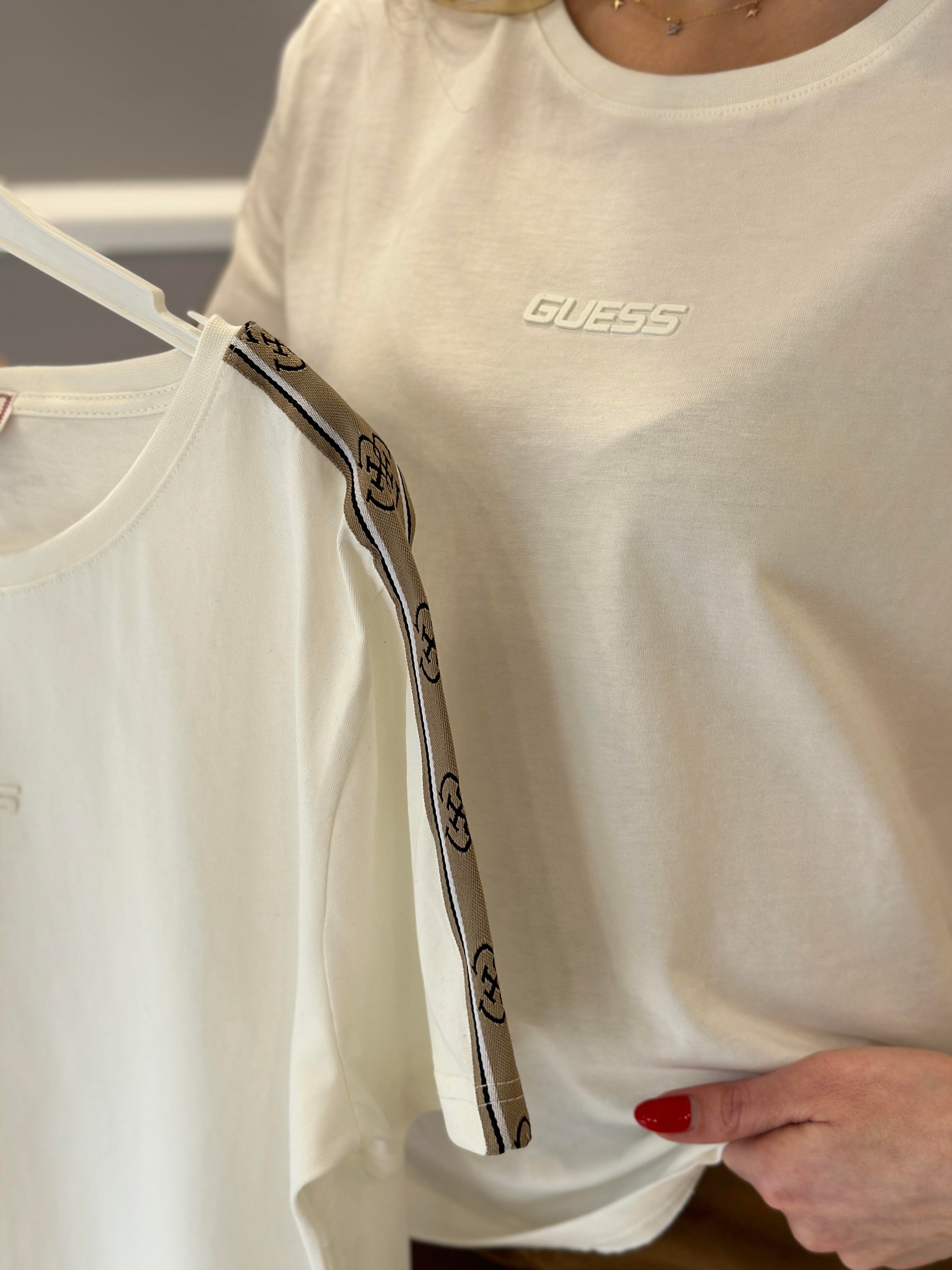 Gu T-shirt Kol Detaylı Ekru