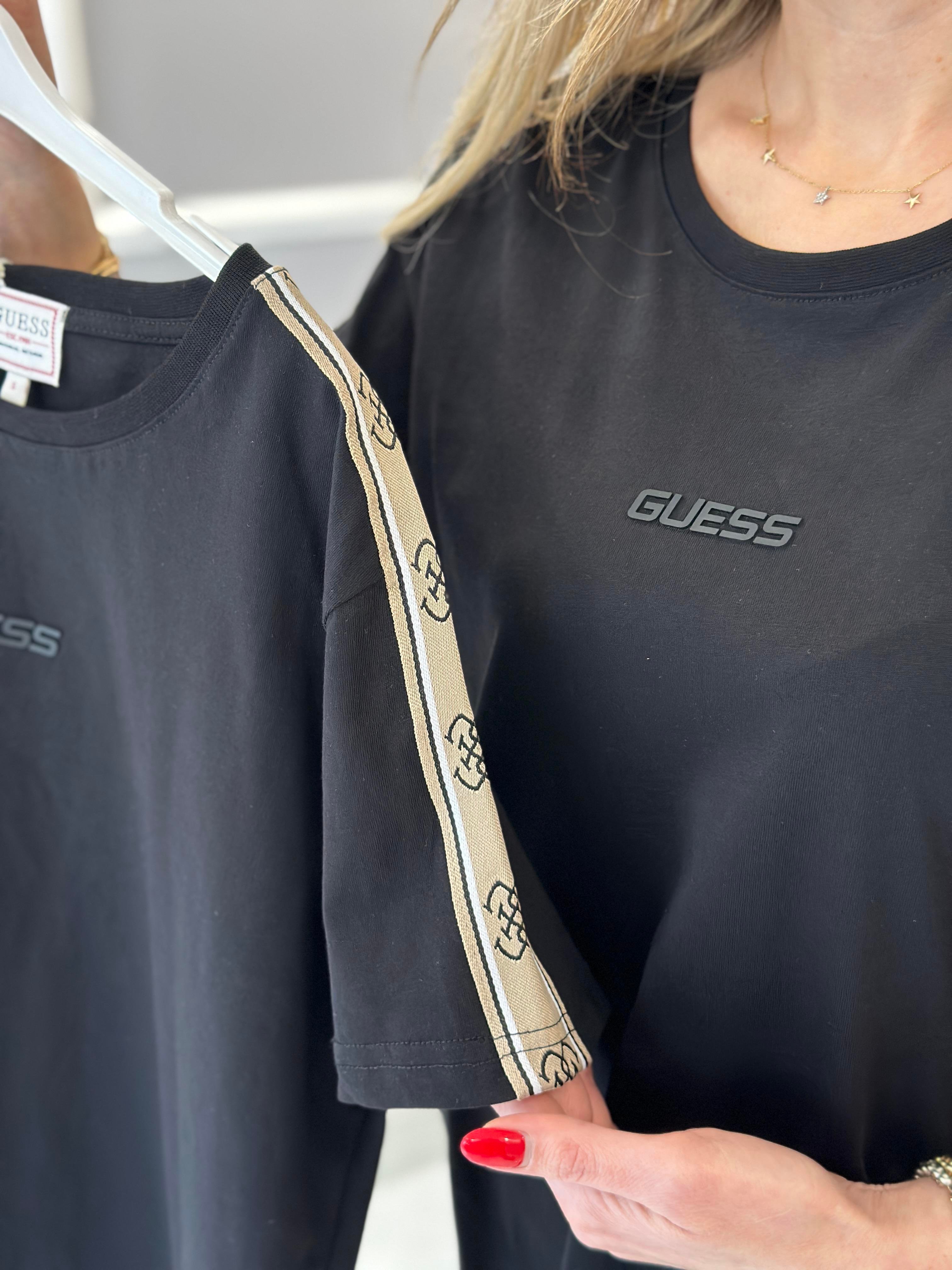 Gu T-shirt Kol Detaylı Siyah