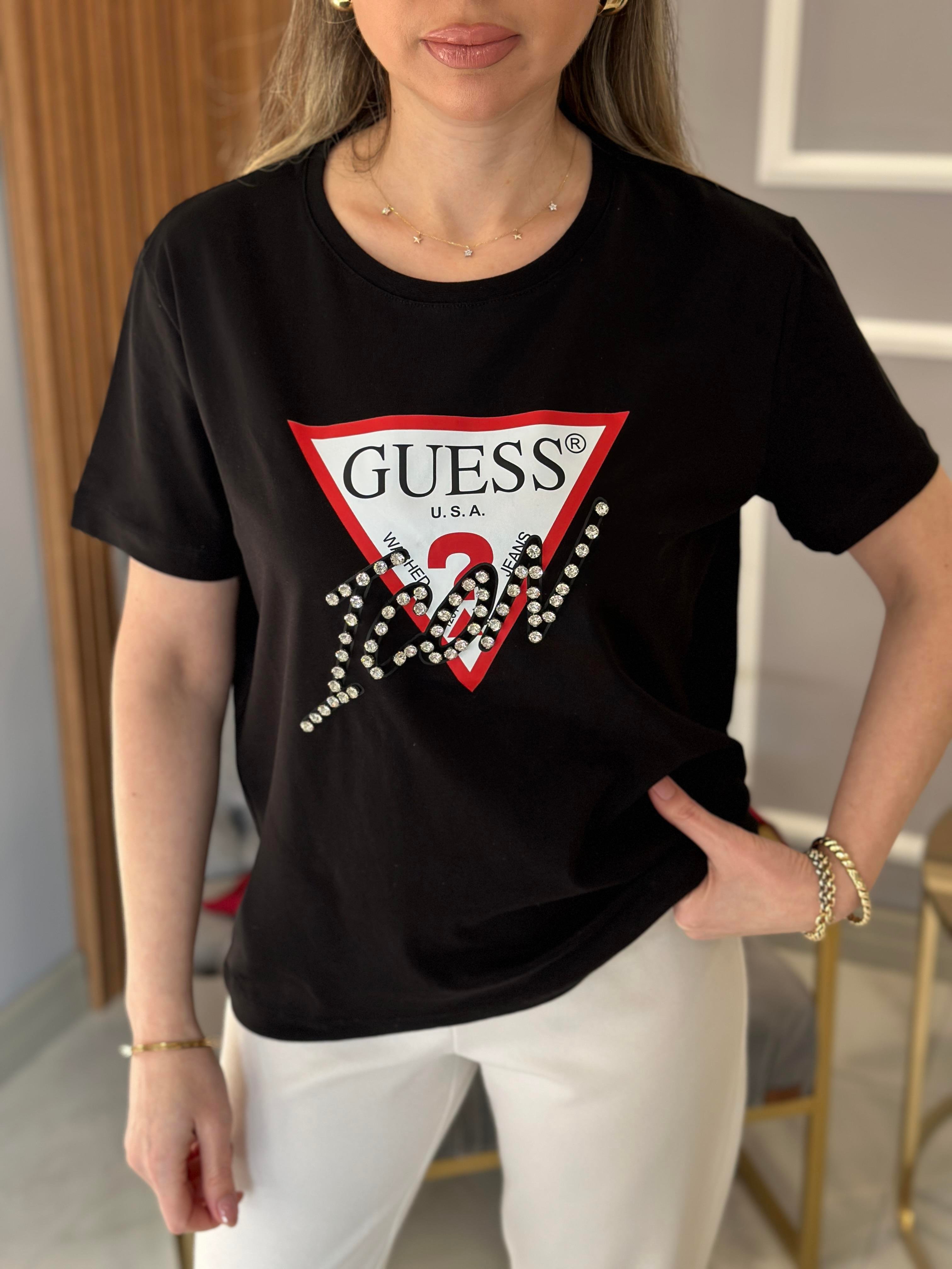 Gu Taş Yazı Detaylı Siyah T-shirt