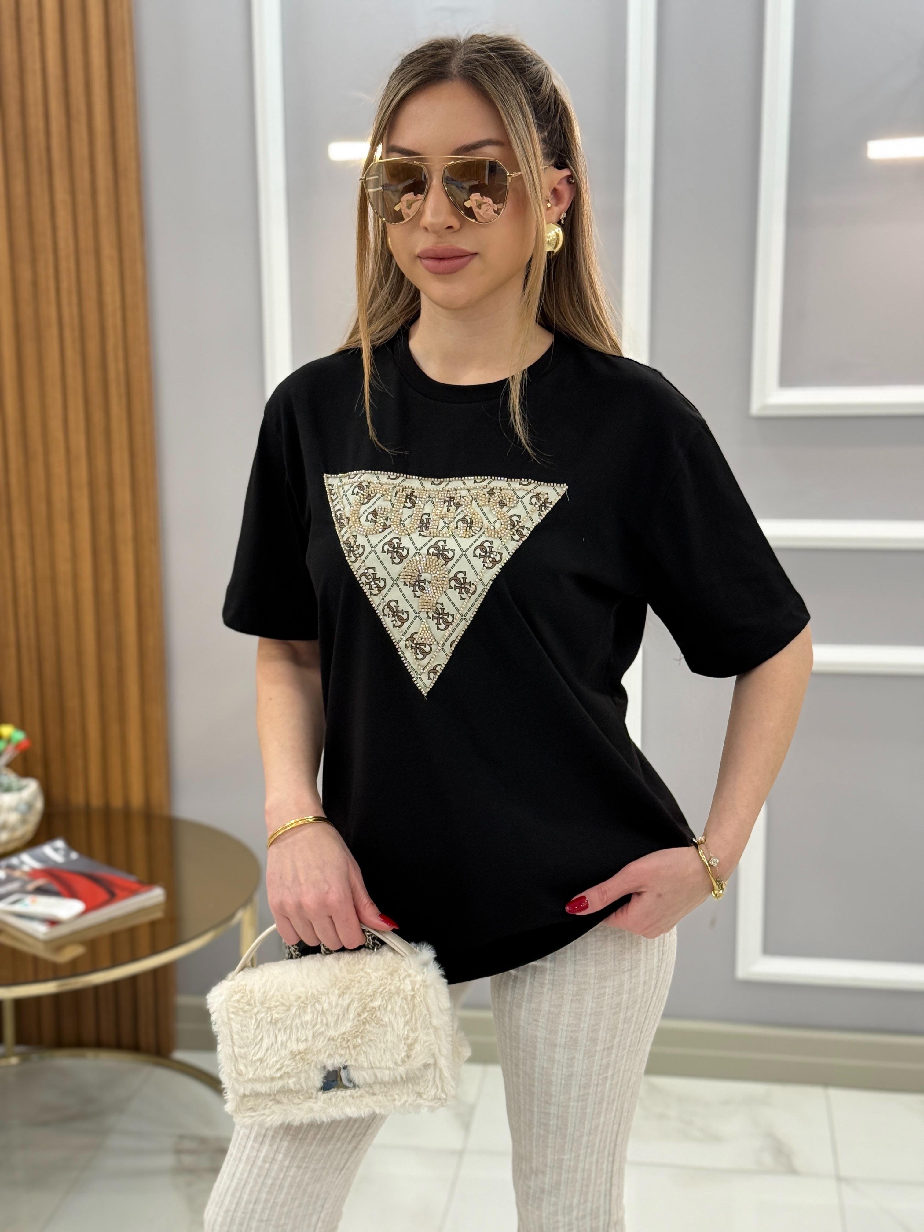 Gu Üçgen Baskılı Siyah Tişört 