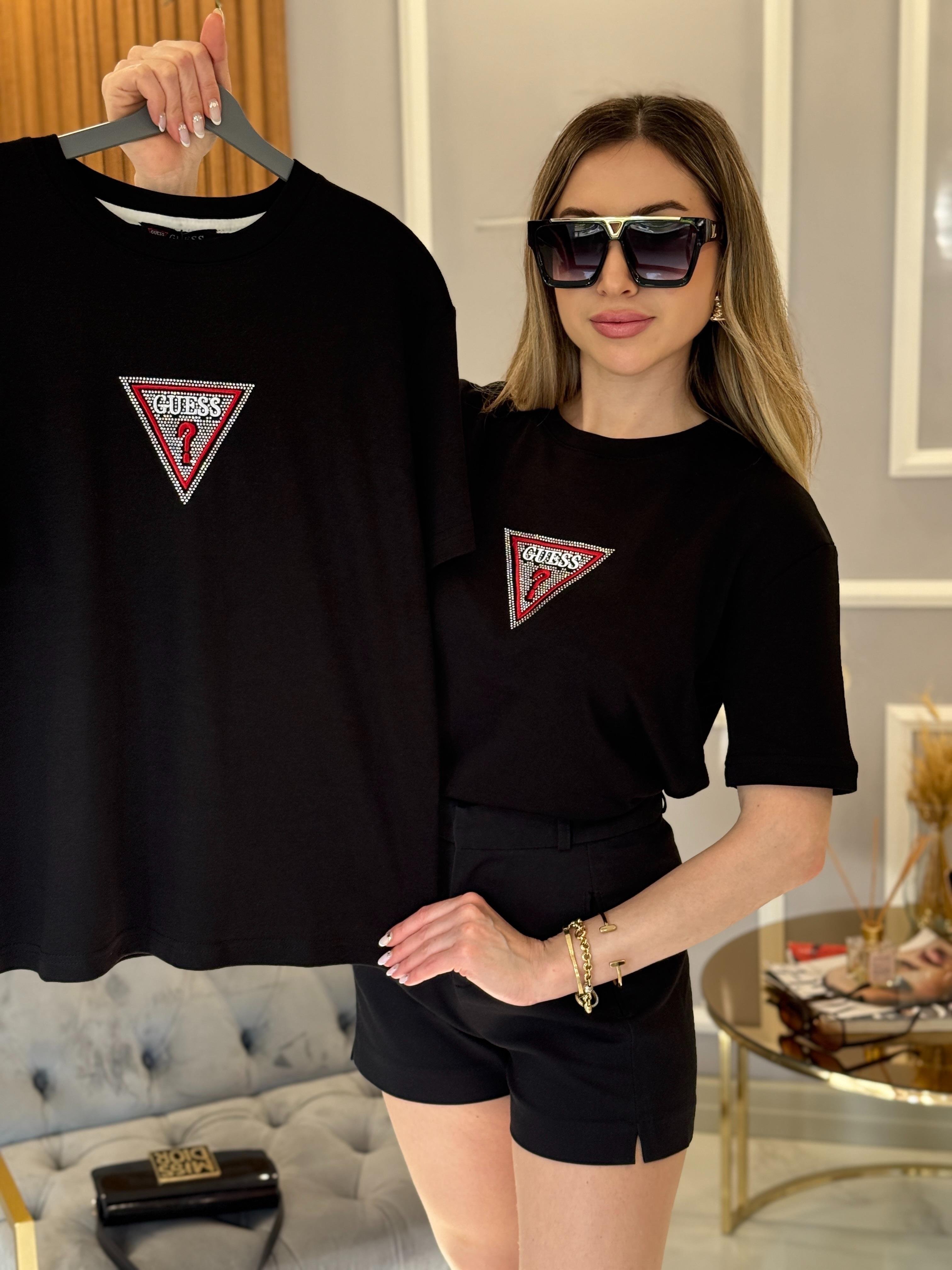 Gu Üçgen Detaylı Taşlı Premium Tişört Siyah