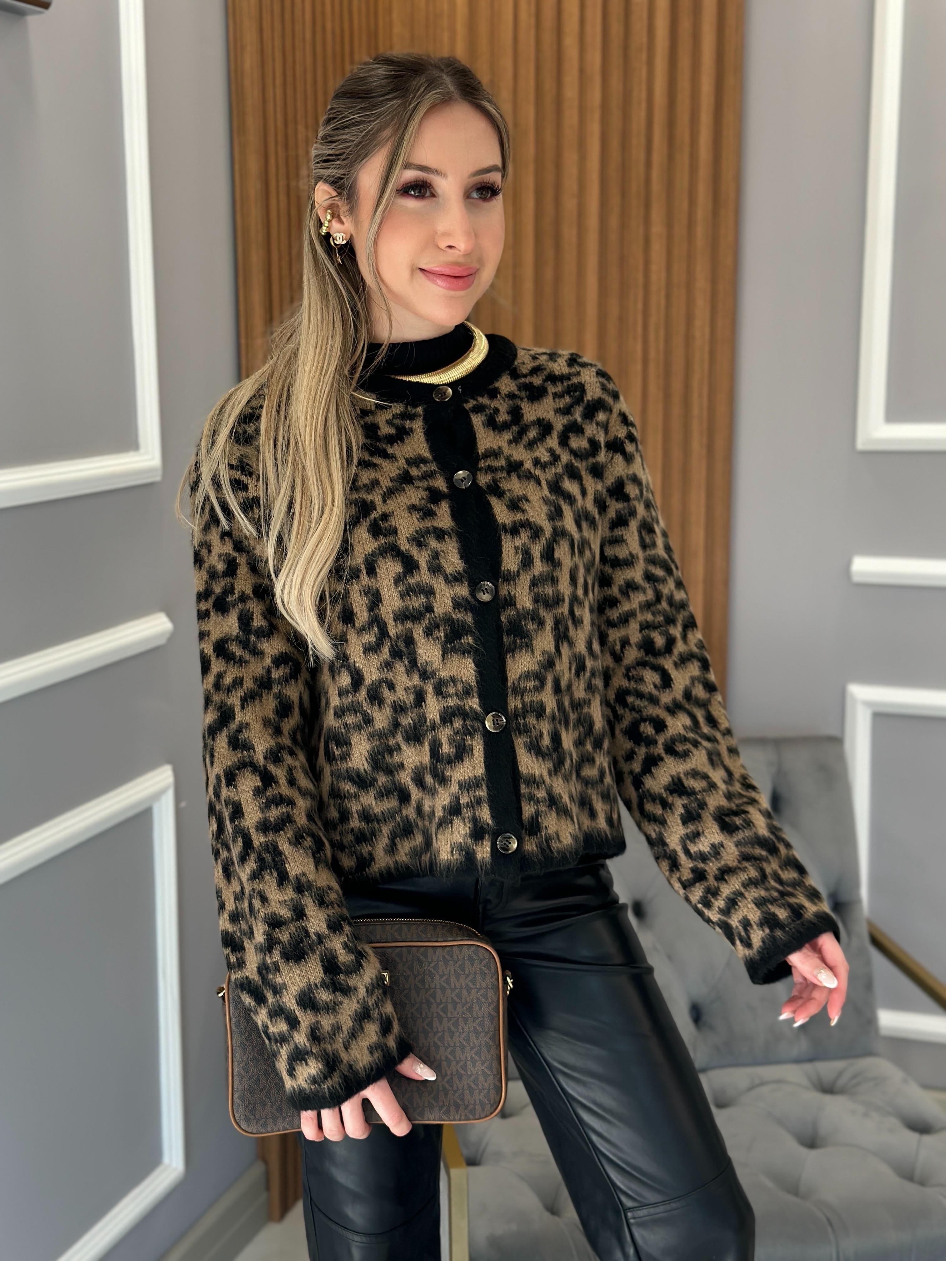 Hırka Leopar Desenli Düğmeli Hırka