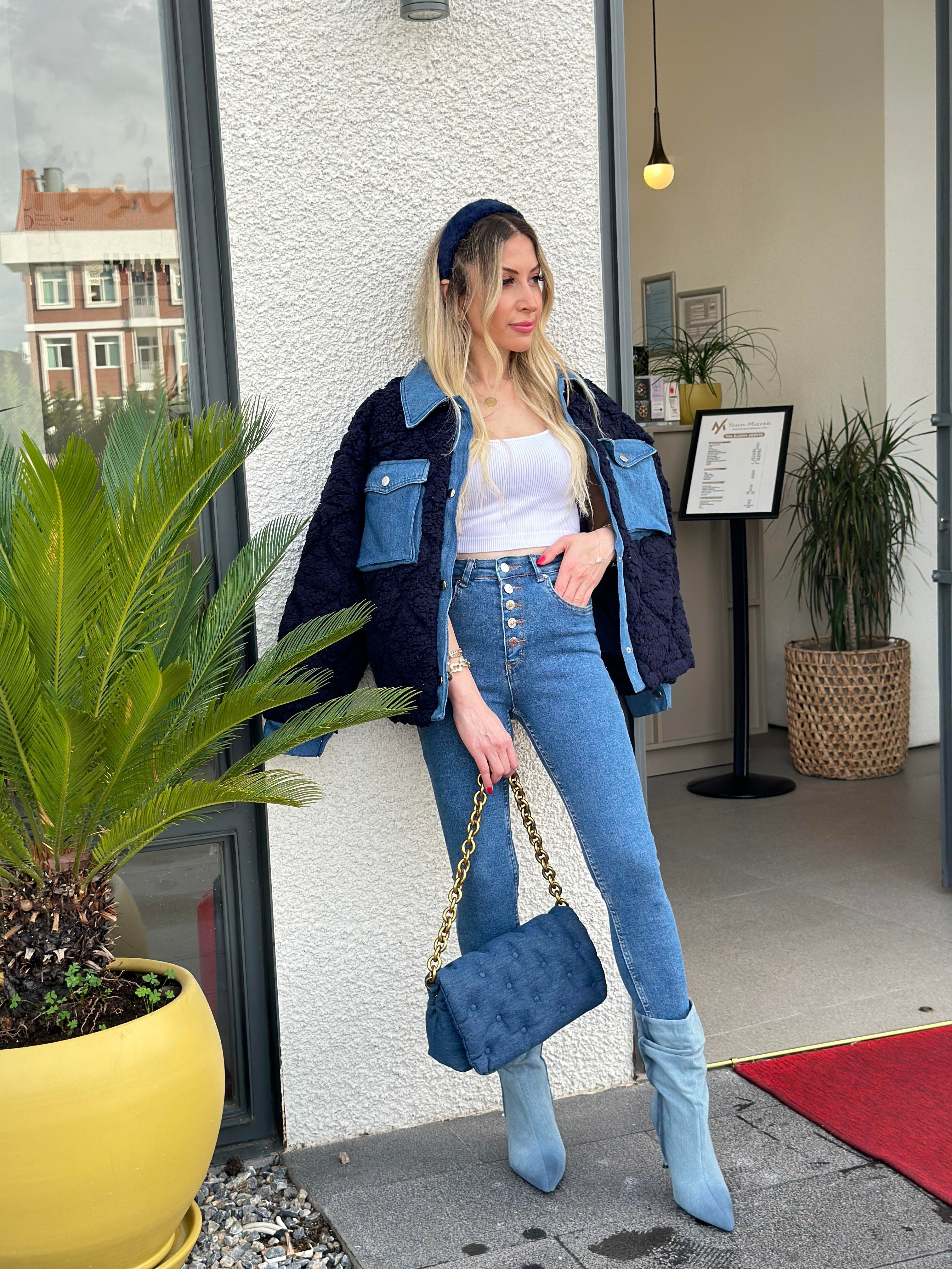 Julia Jeans Önden Düğmeli Slim Fit Mavi