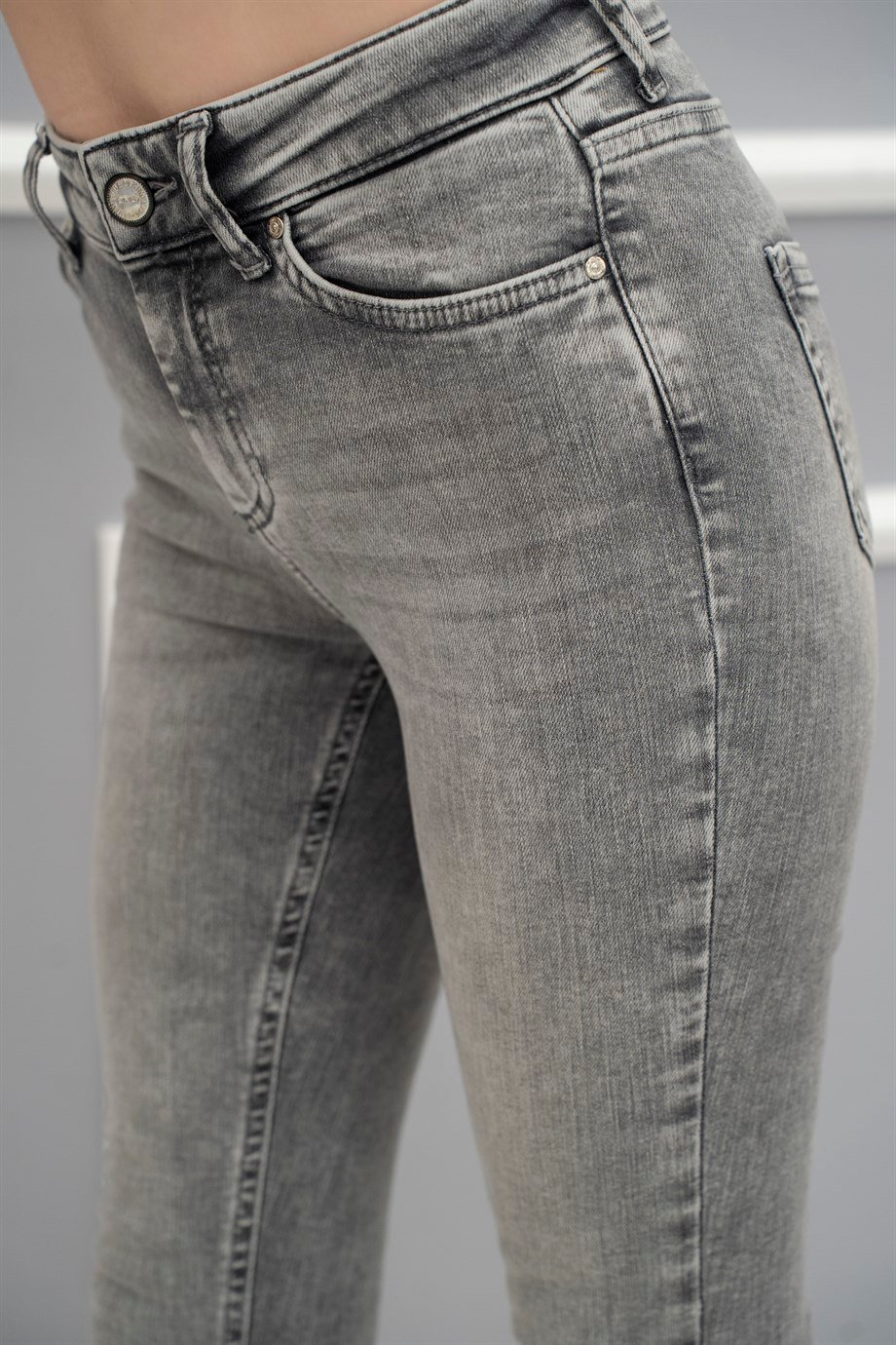 Kota Skinny Jean Gri