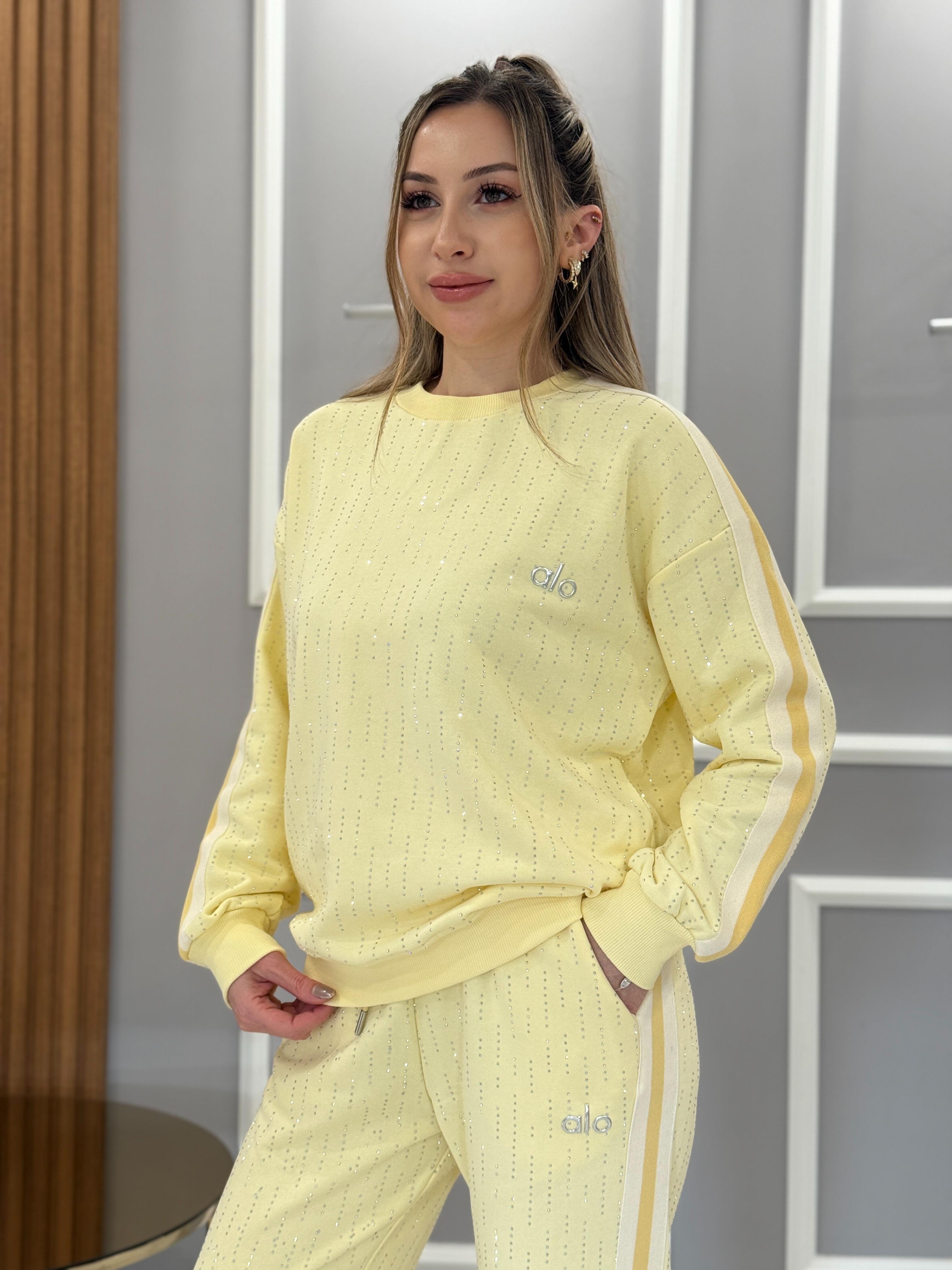 Lo Sarı Serpme Taşlı Şeritli Takım 