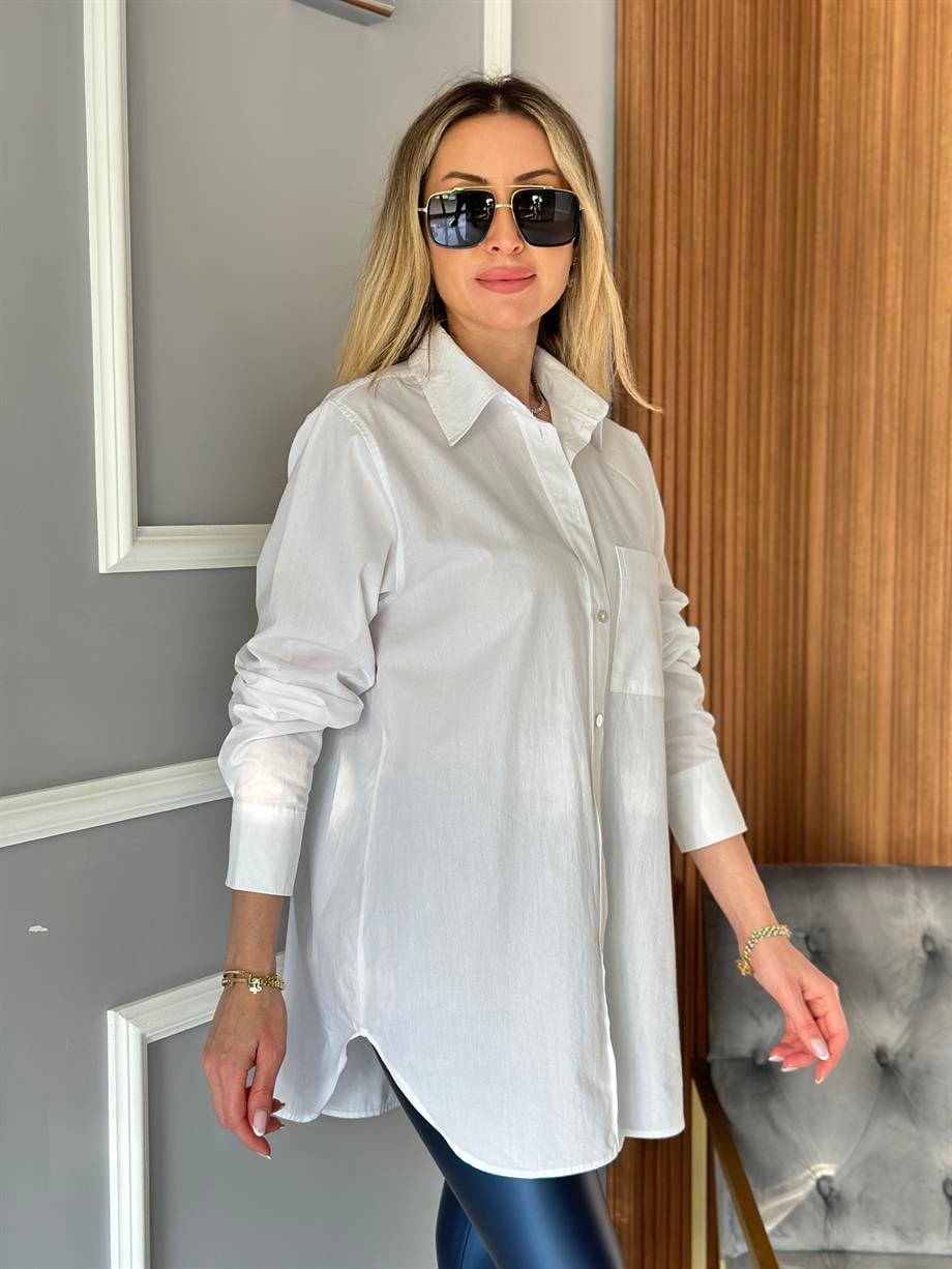Mos Gömlek Oversize Tek Cepli Yanları Yırtmaçlı Beyaz