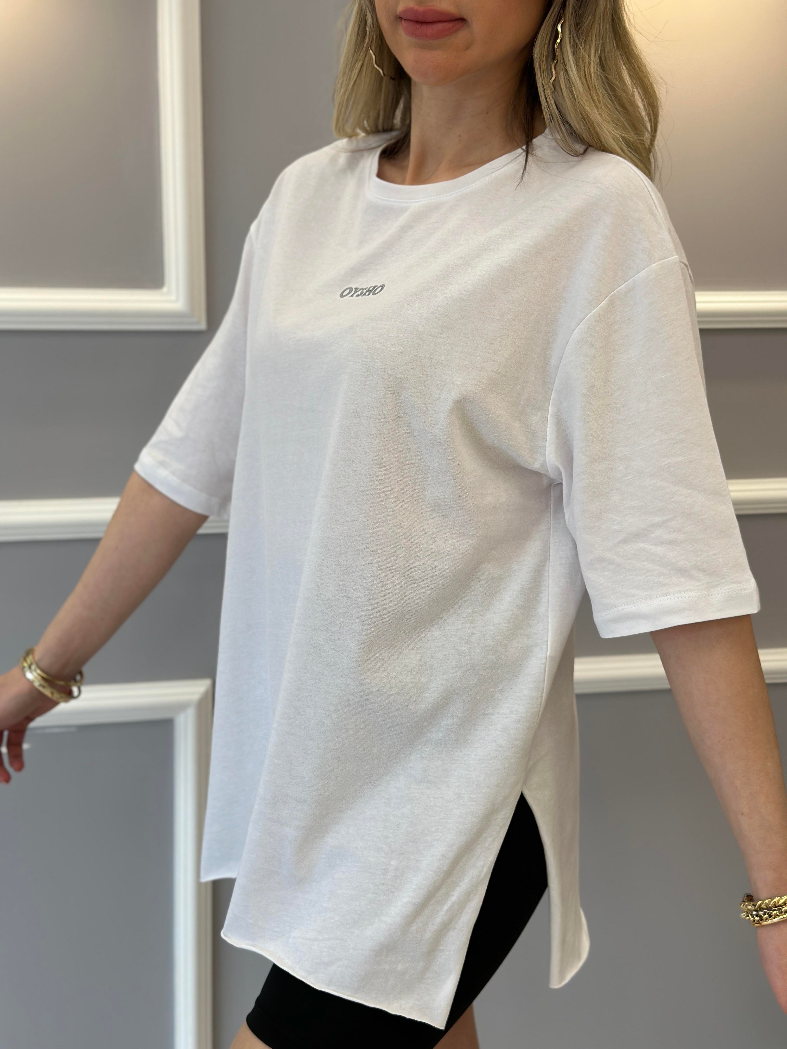 Oys T-shirt Oversize Yandan Yırtmaçlı Beyaz