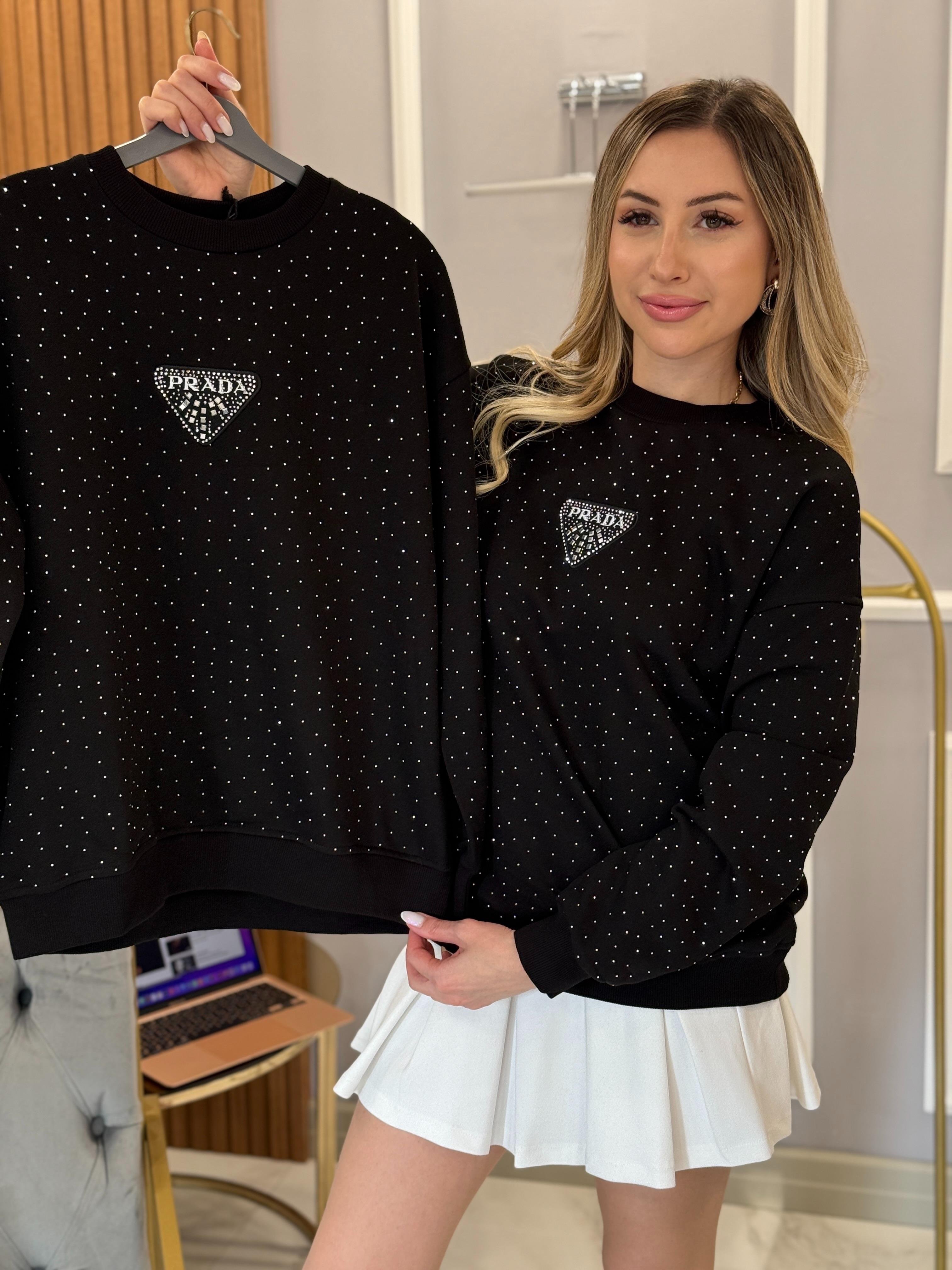 PR Siyah Serpme Taşlı Üçgen Detaylı Boyu 60 cm Sweat 