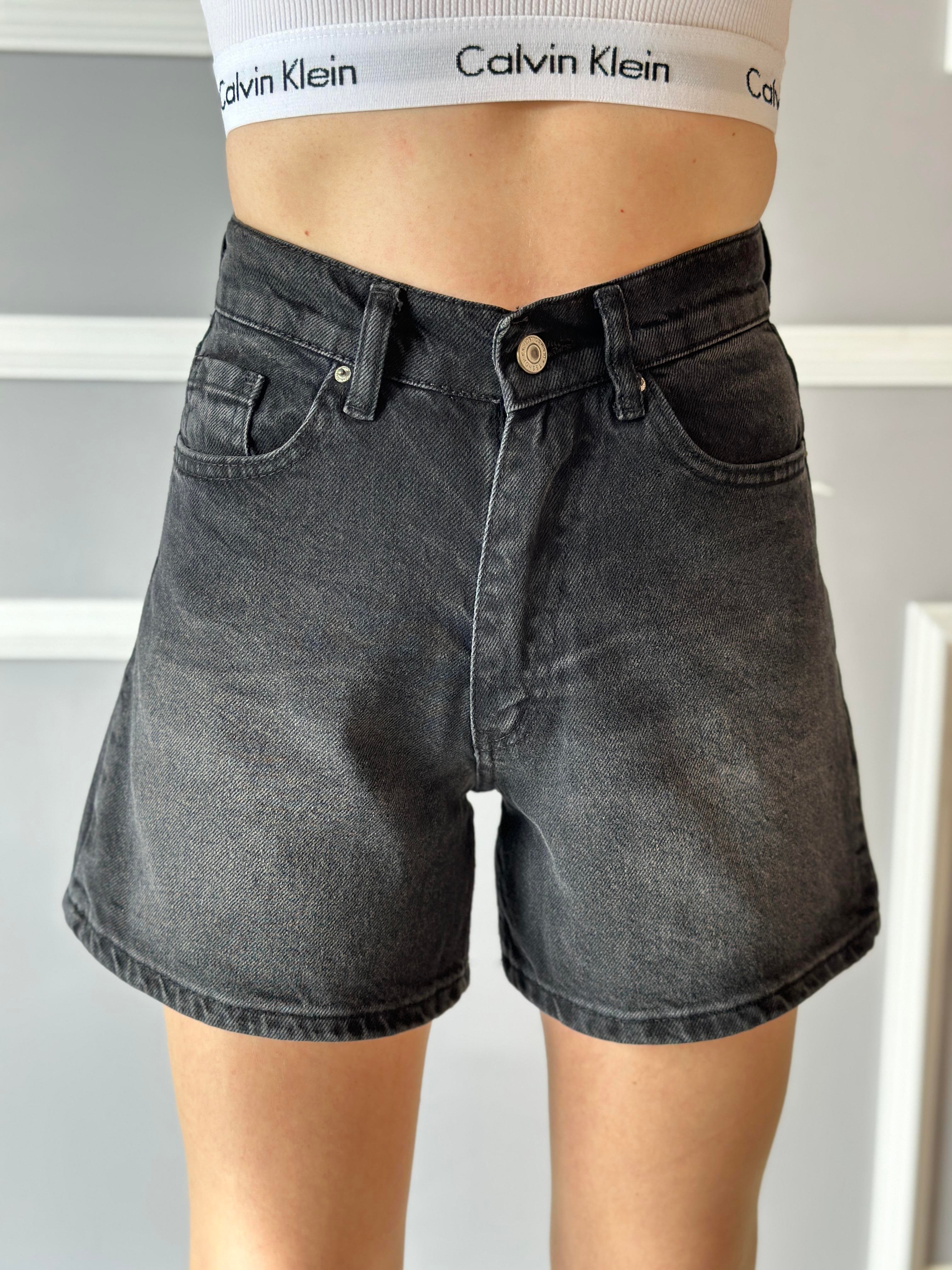 Şort Jeans Yıkamalı Füme