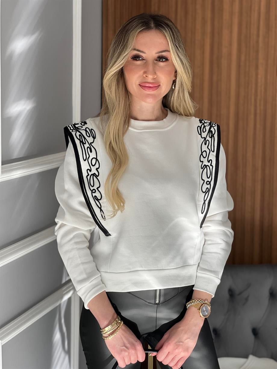 Sweatshirt Kolu Nakış Detaylı Ekru