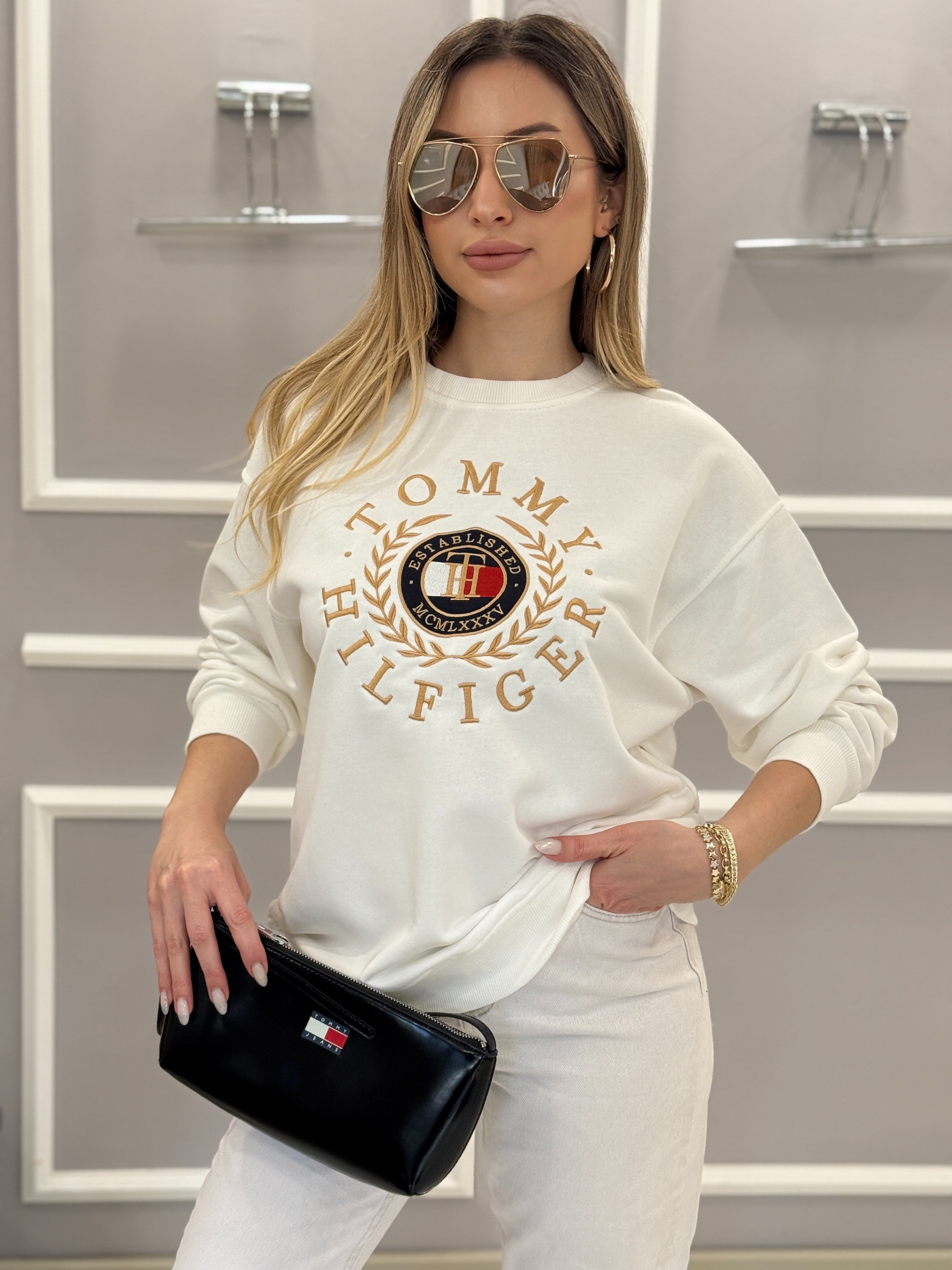 TH Premium Gold Nakışlı Sweatshirt Beyaz