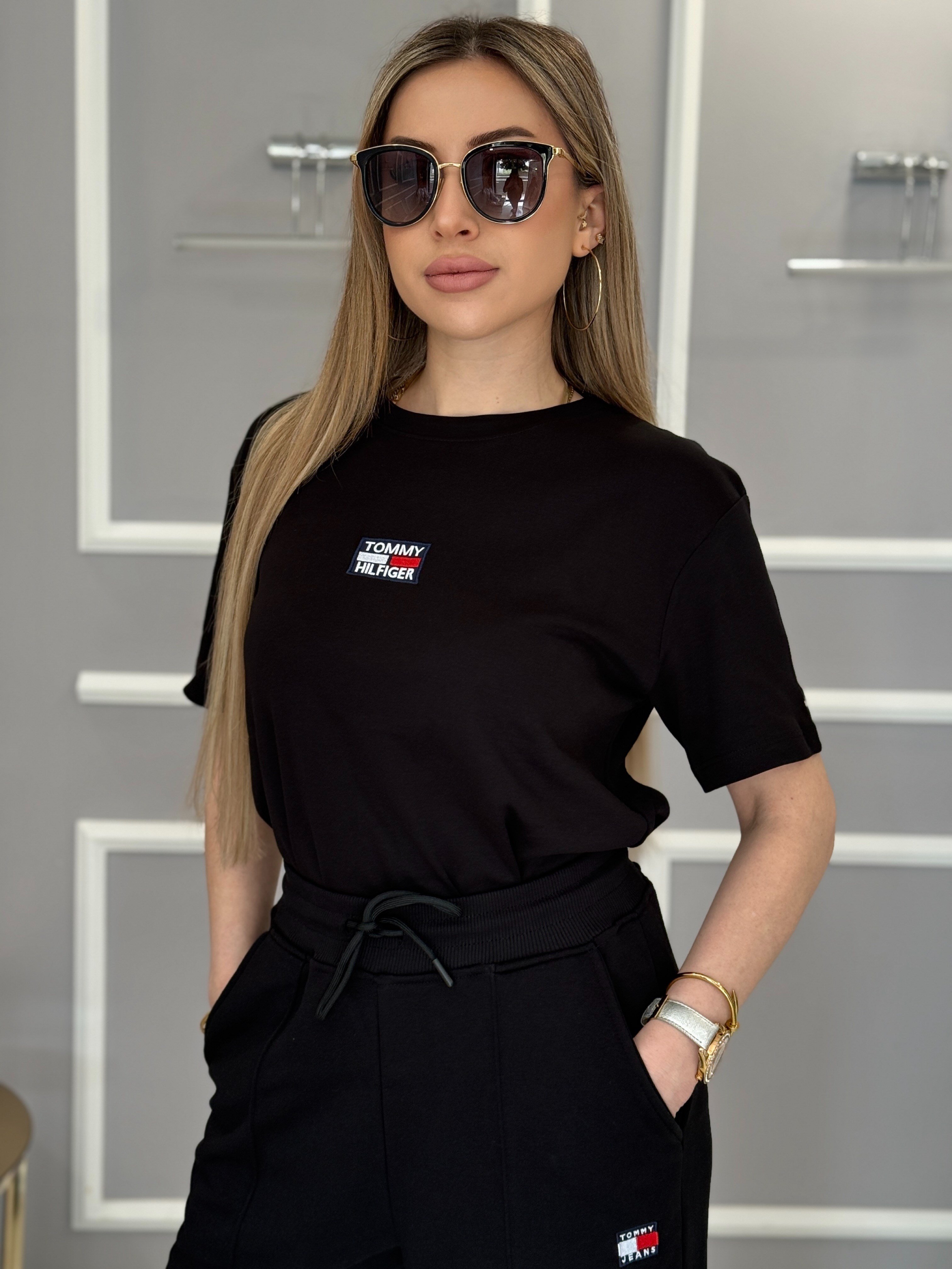 Th Premium Nakış Yazılı Siyah Tişört 