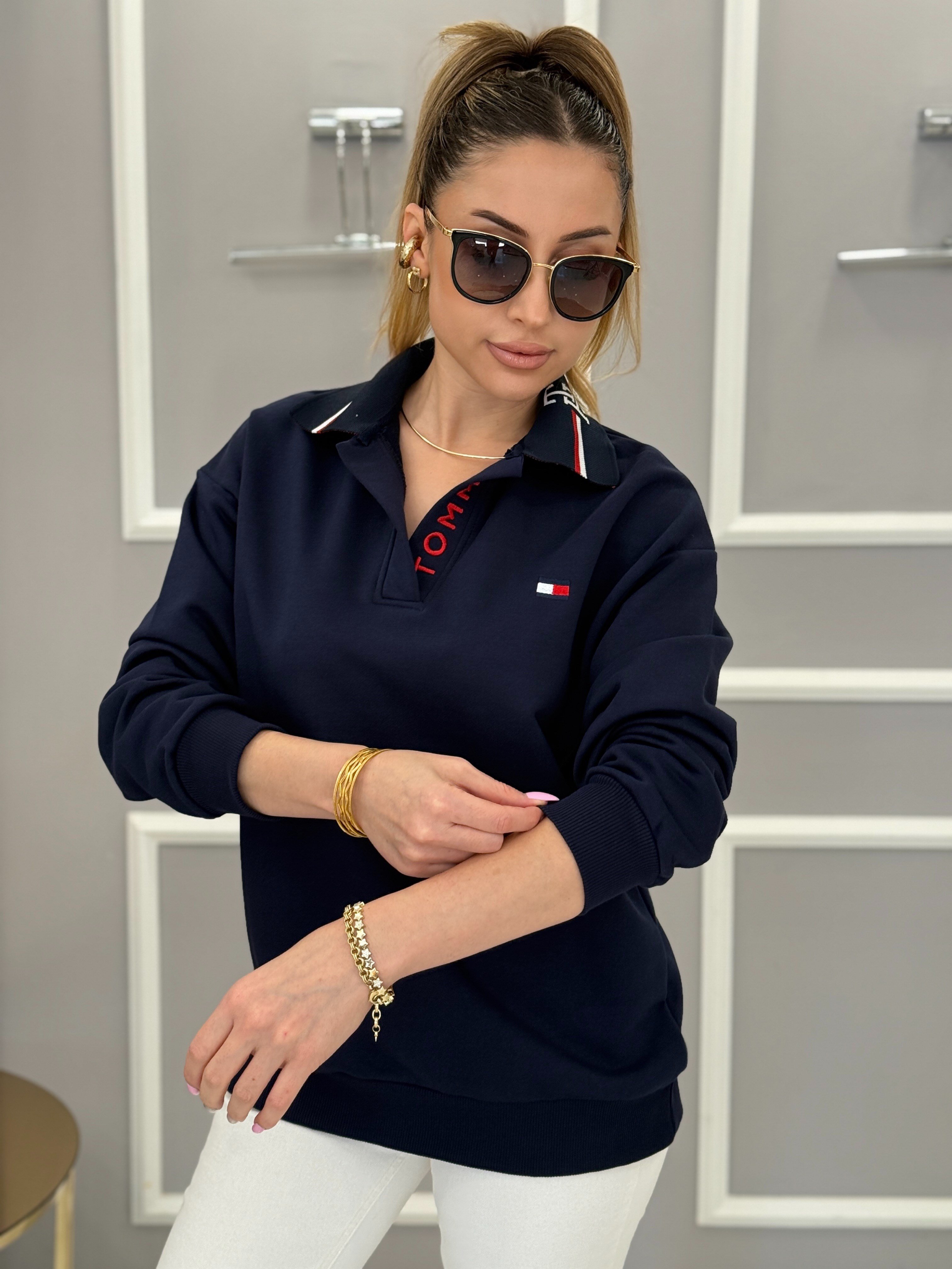 TH Premium Yakası Yazı Detaylı Sweatshirt Lacivert