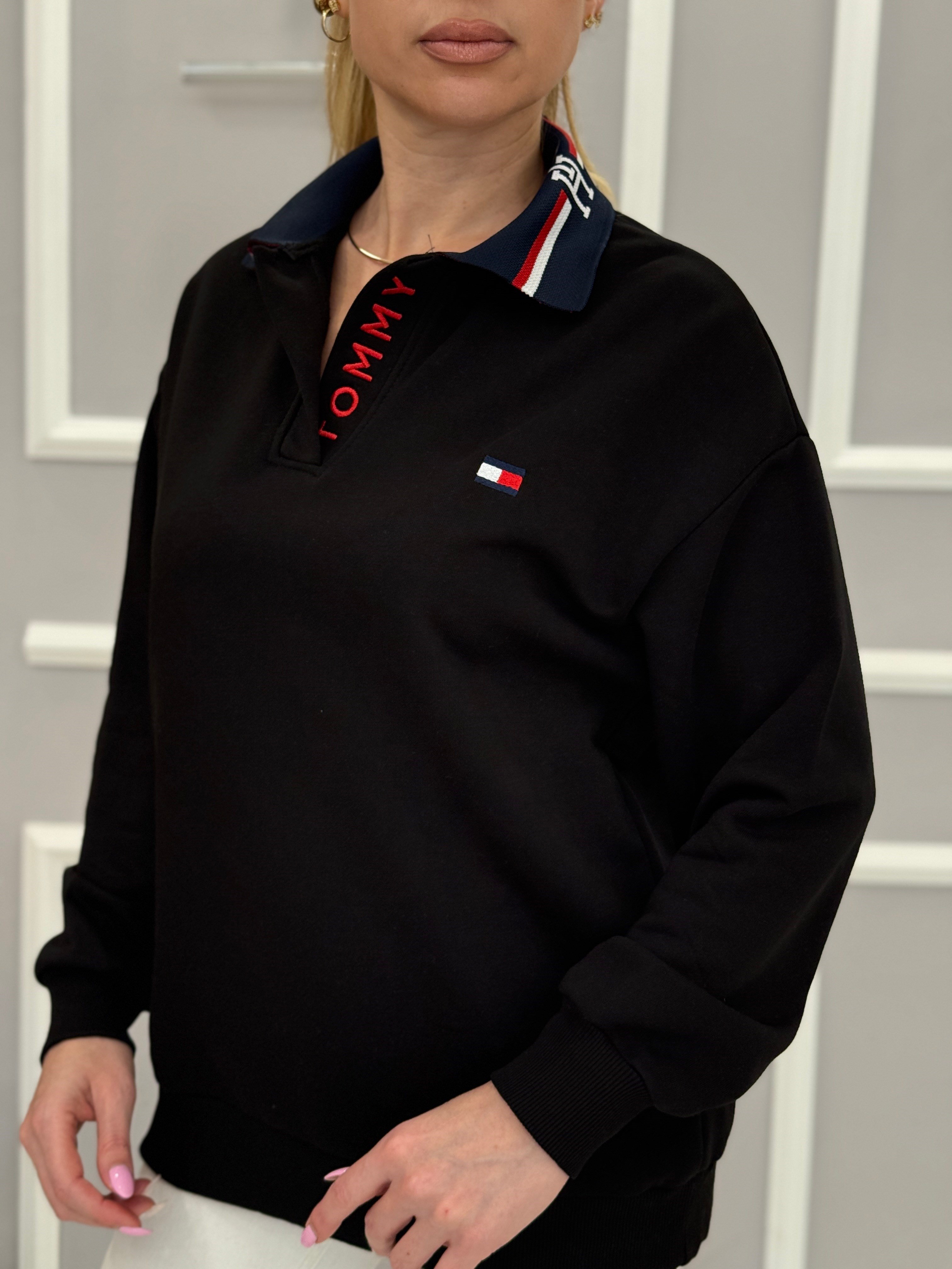 TH Premium Yakası Yazı Detaylı Sweatshirt Siyah