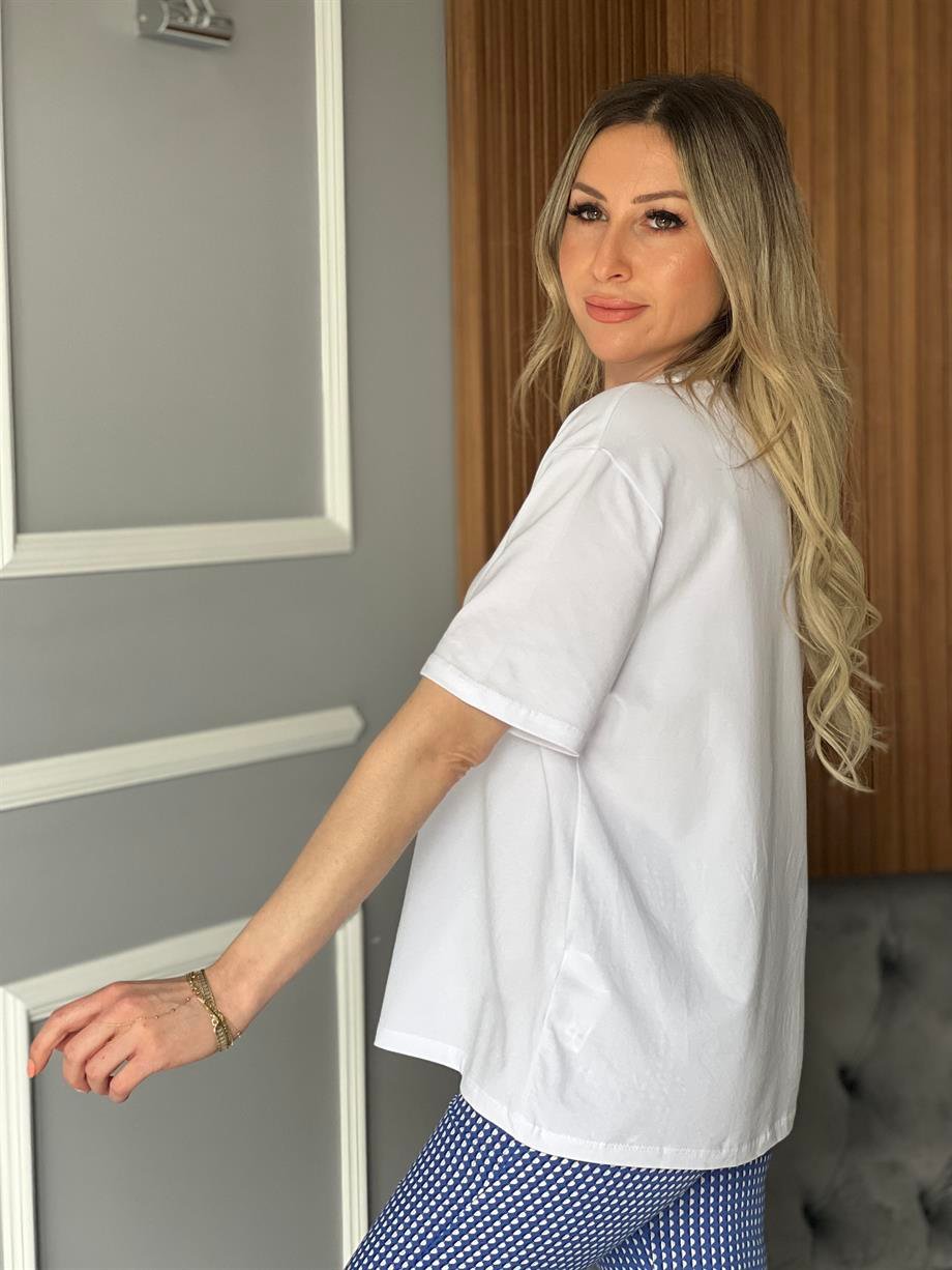 V Yaka T-shirt Beyaz