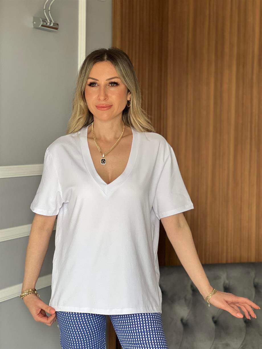 V Yaka T-shirt Beyaz