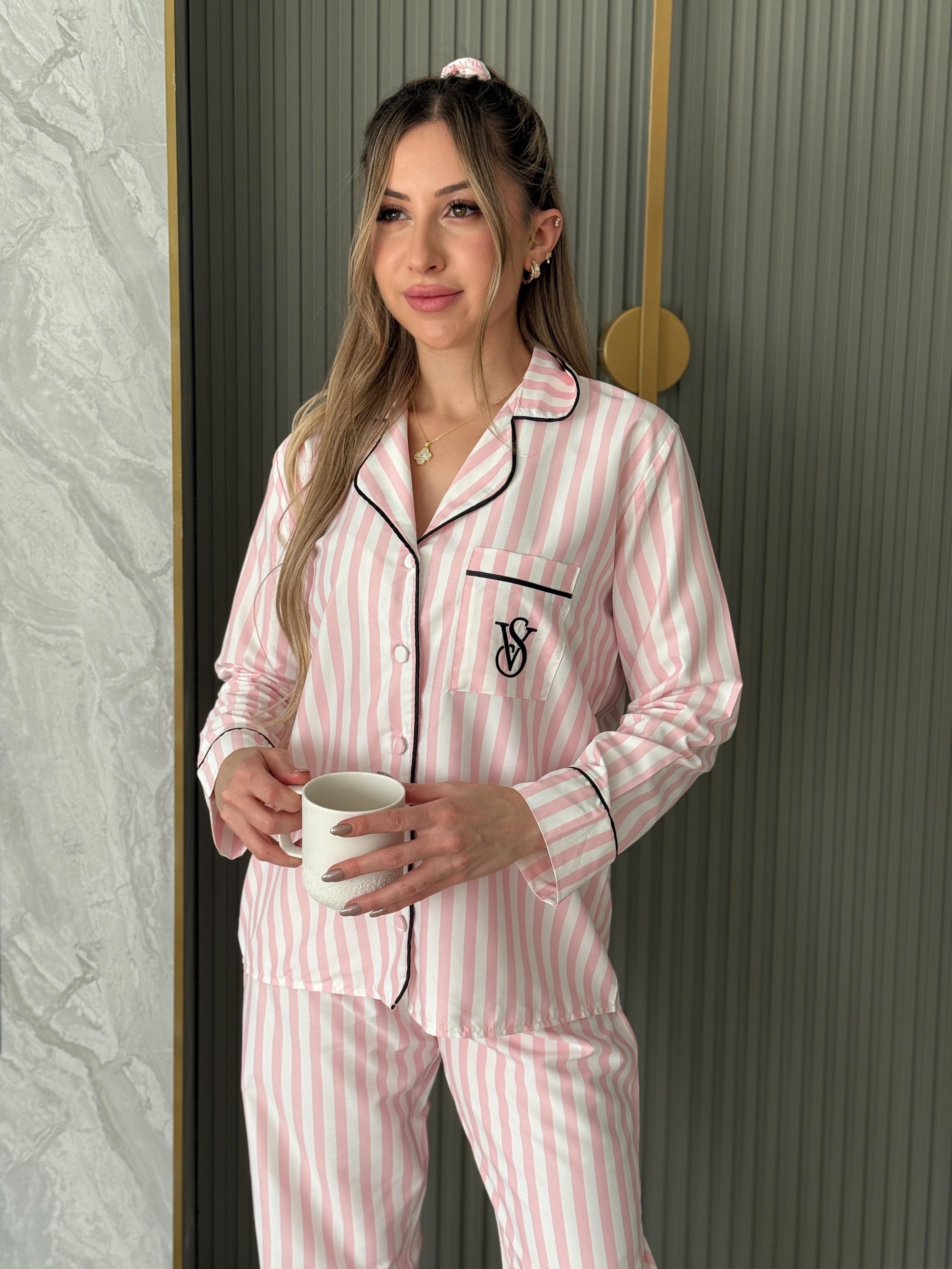 VS Pijama Takımı Pembe Çizgili Beyaz Pembe Mix