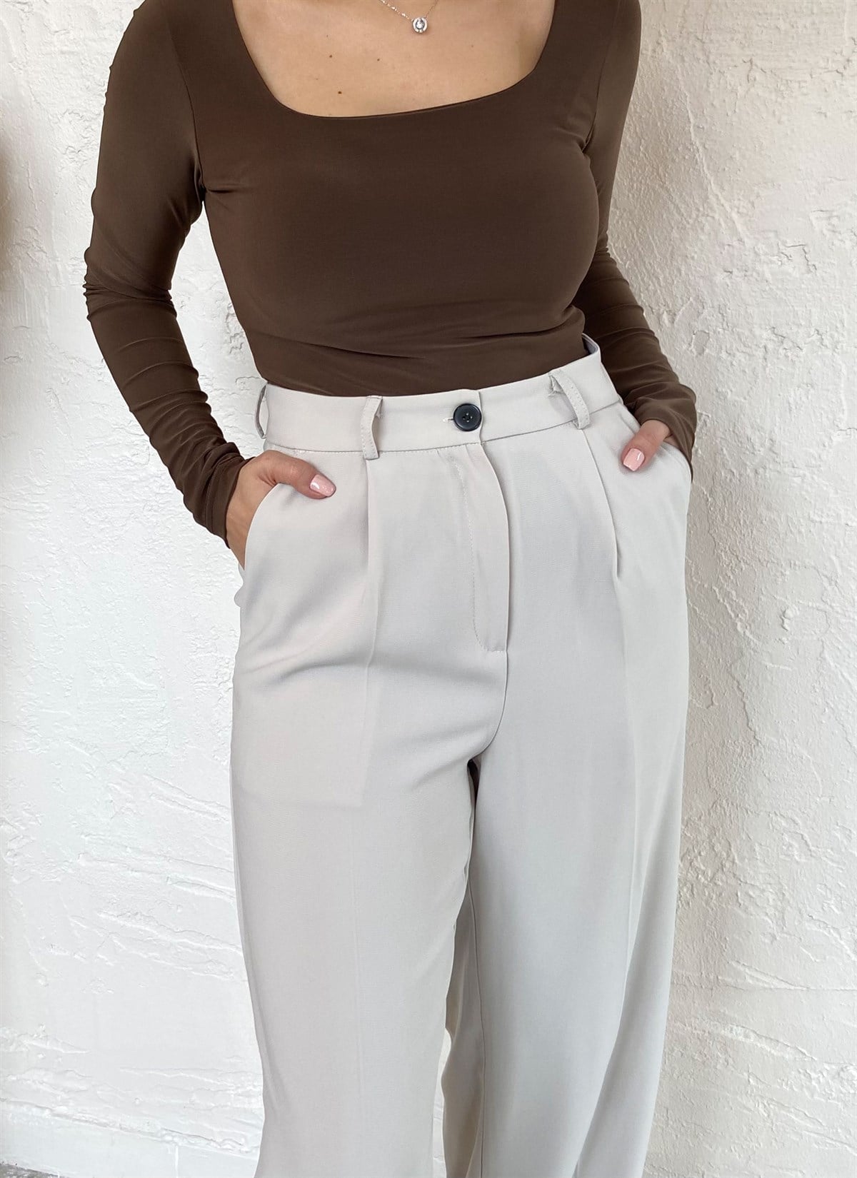 Bej Kumaş Pantolon