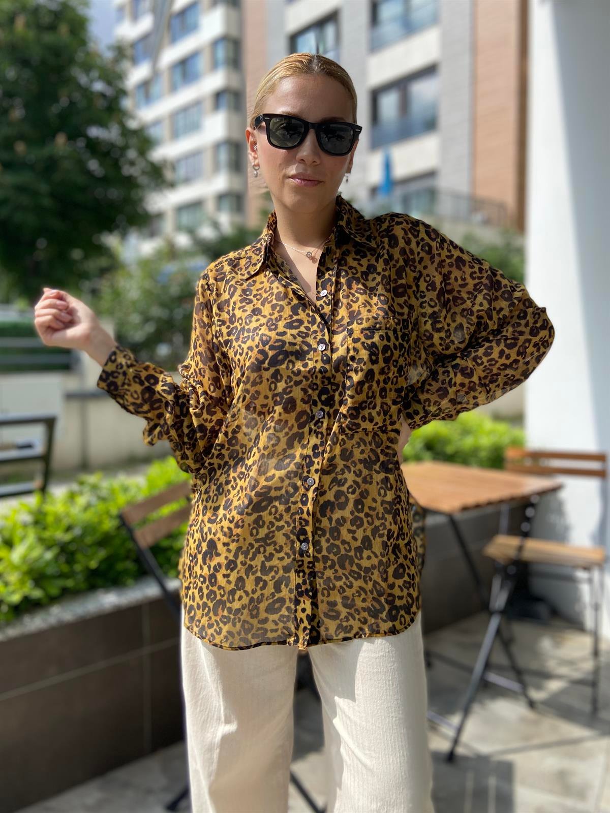 Leopar Desenli Şifon Gömlek