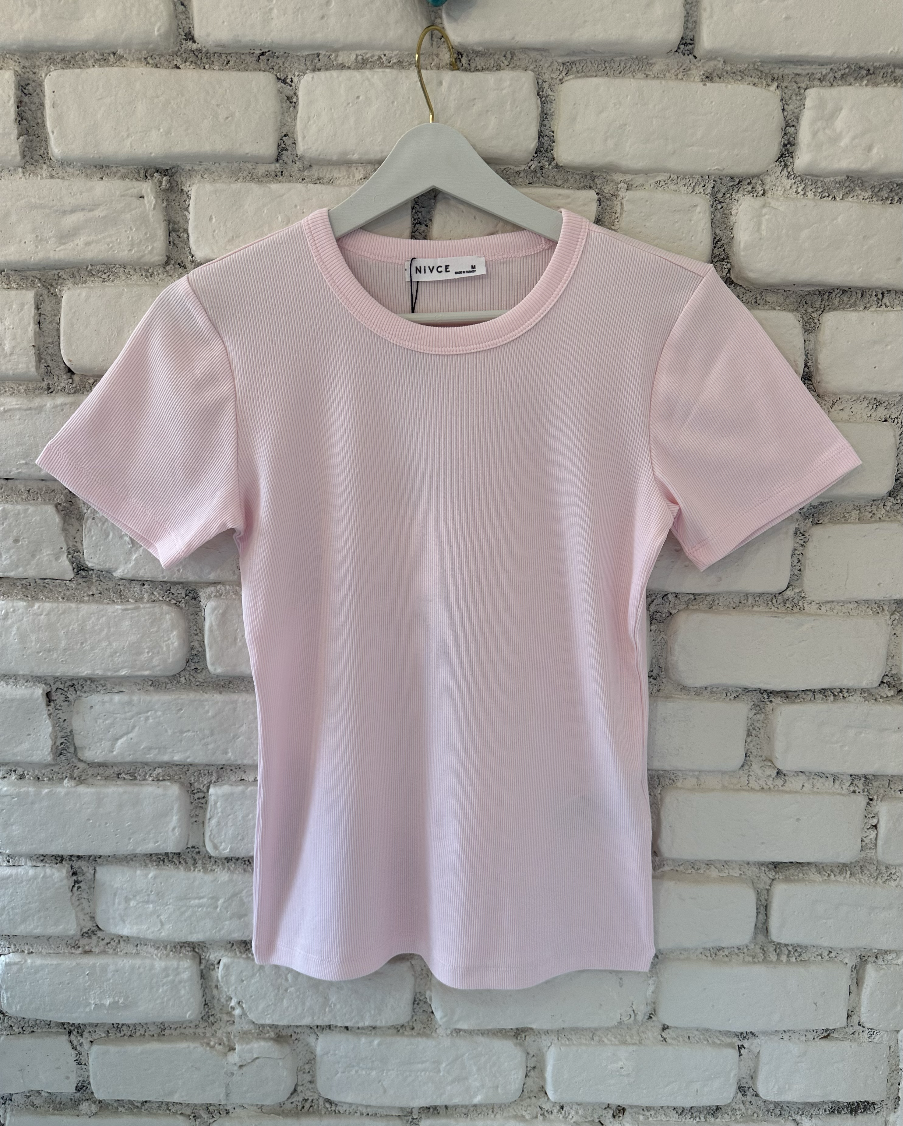Pembe Renk Fitilli Tişört