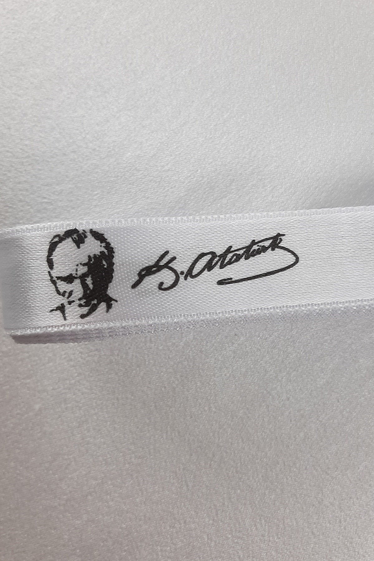 Beyaz K.Atatürk Desenli Saten Kurdele