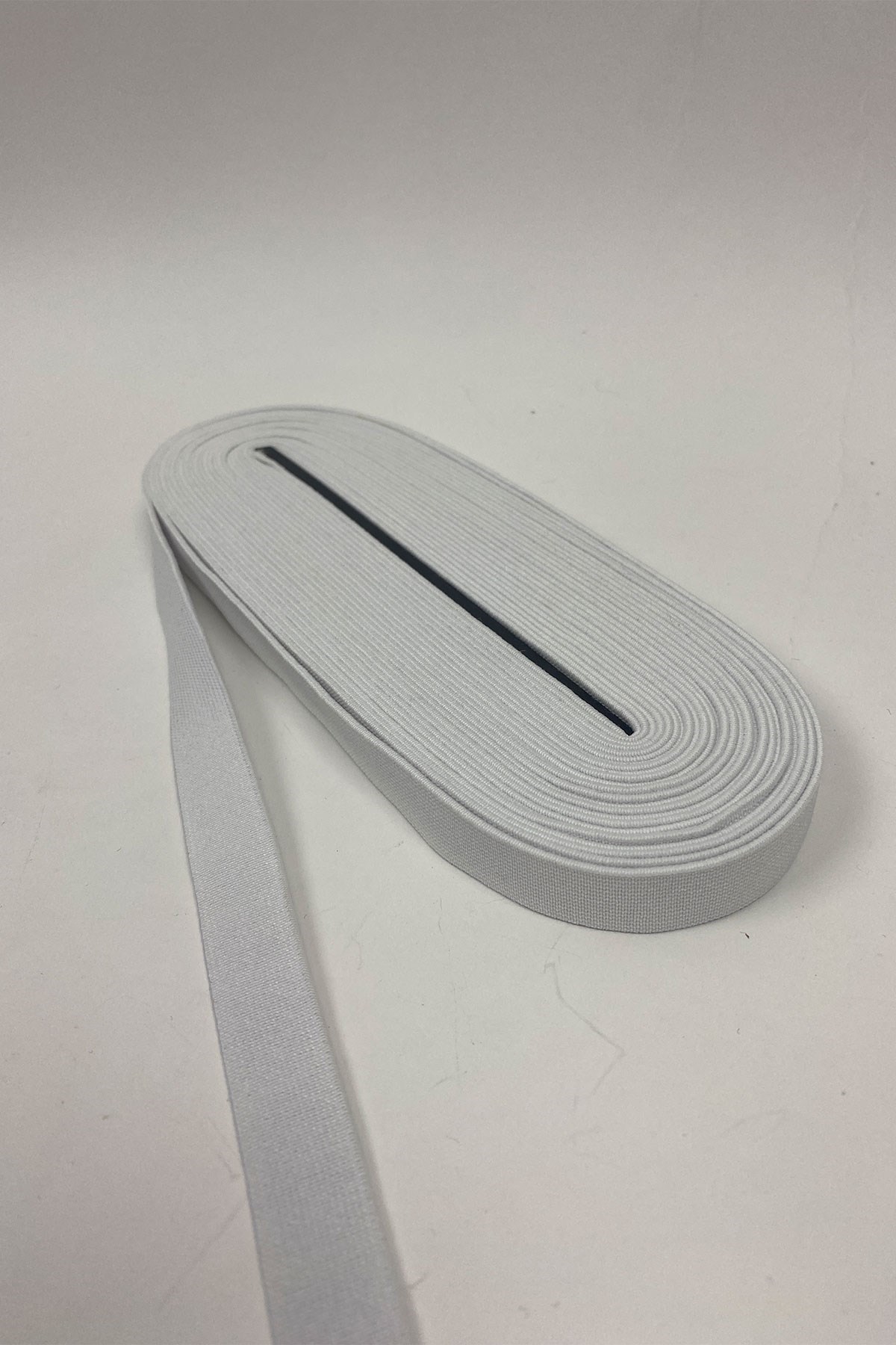 Beyaz Yassı Lastik 2 cm 10 mt