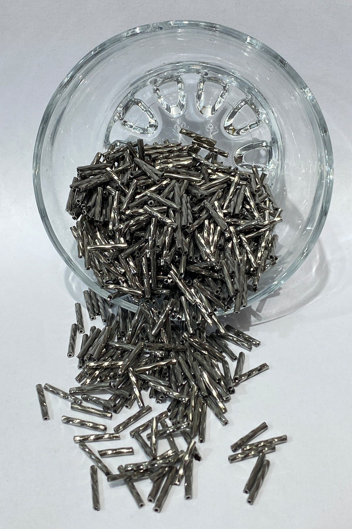 Burgulu Uzun Boru Boncuk 50 gr