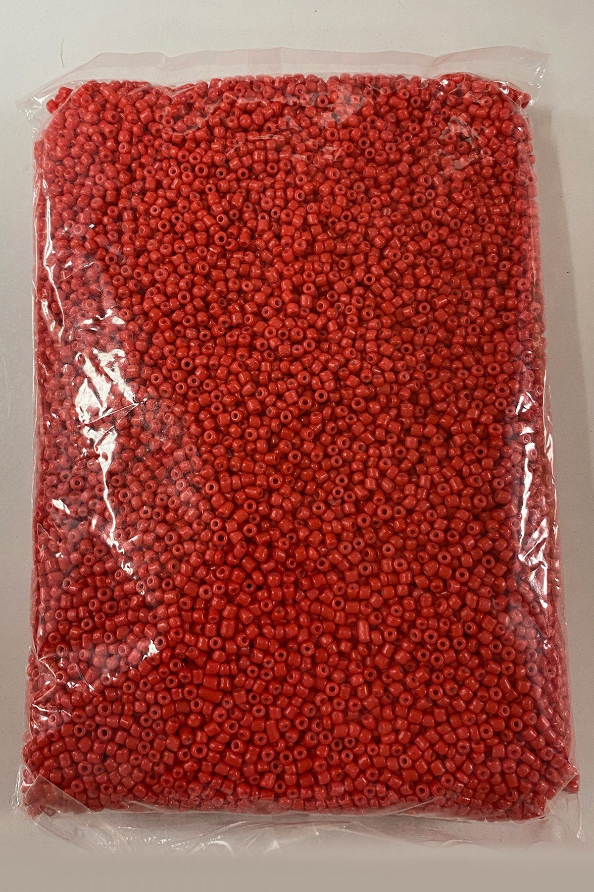 Canlı Kırmızı Kum Boncuk 3 mm 500 gr