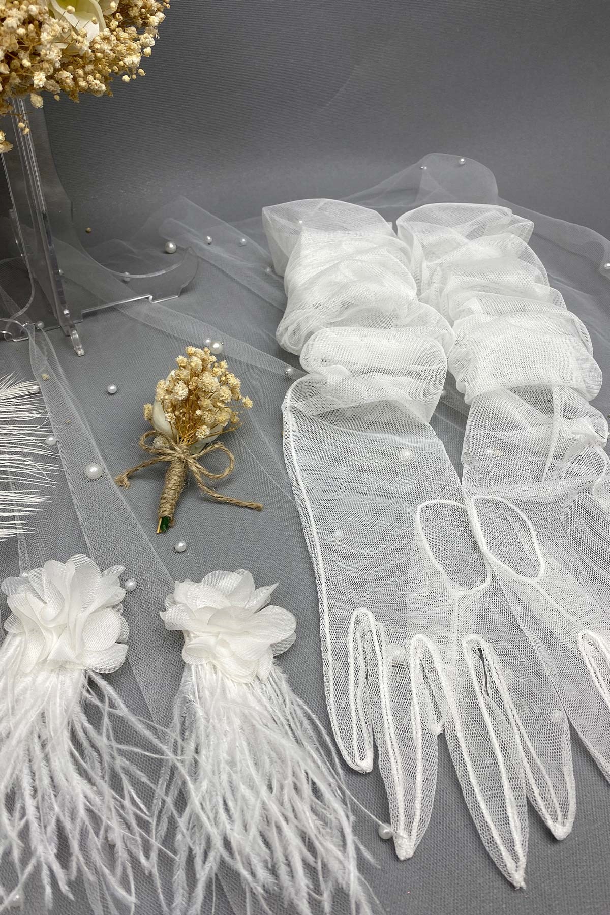Cipso ve Laleli Gelin Çiçeği Nikah Şapkası ve Gelin Eldiveni Seti