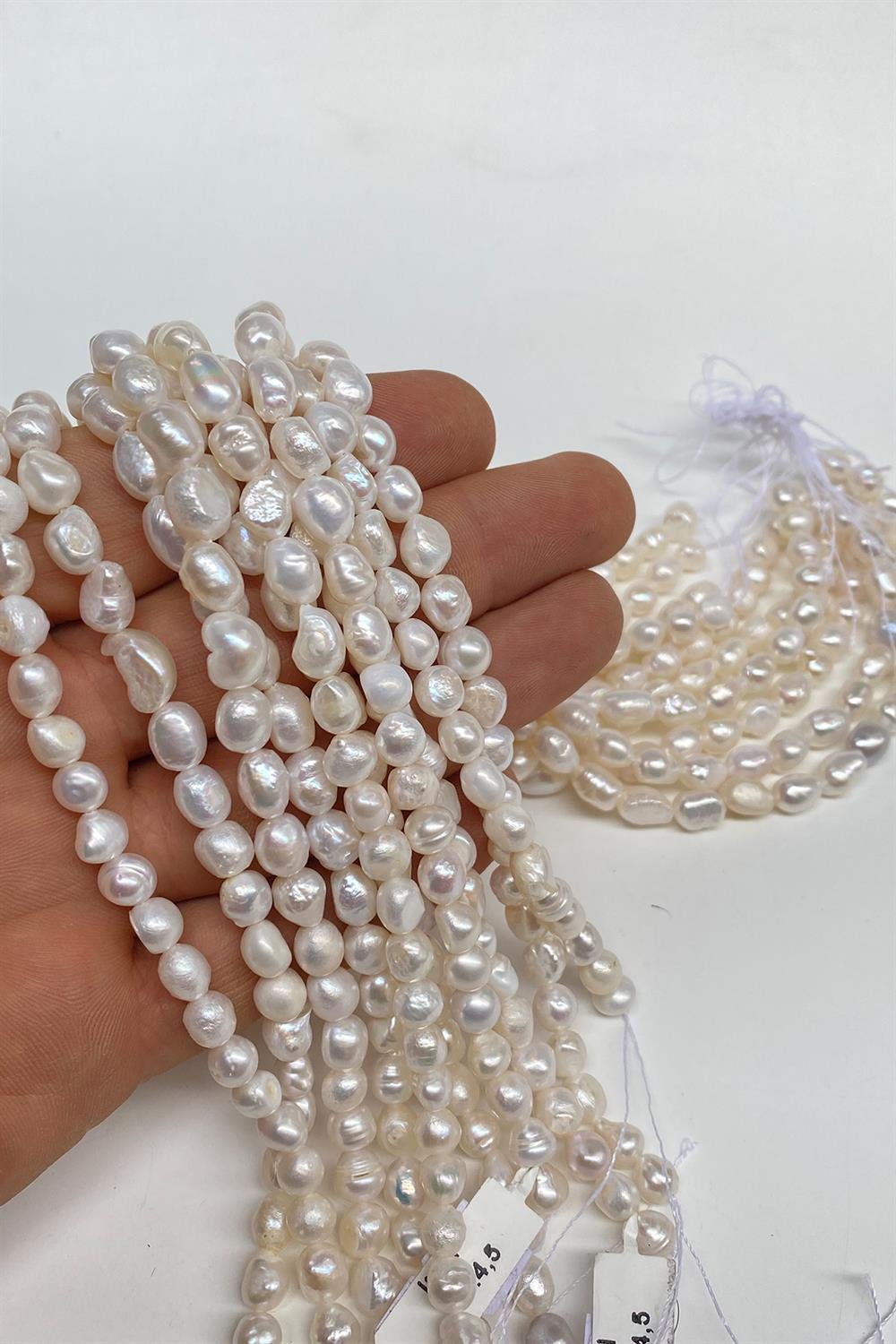 Ekru İnci Doğal Taş Şekilsiz Kesim Dizi 6-8 mm