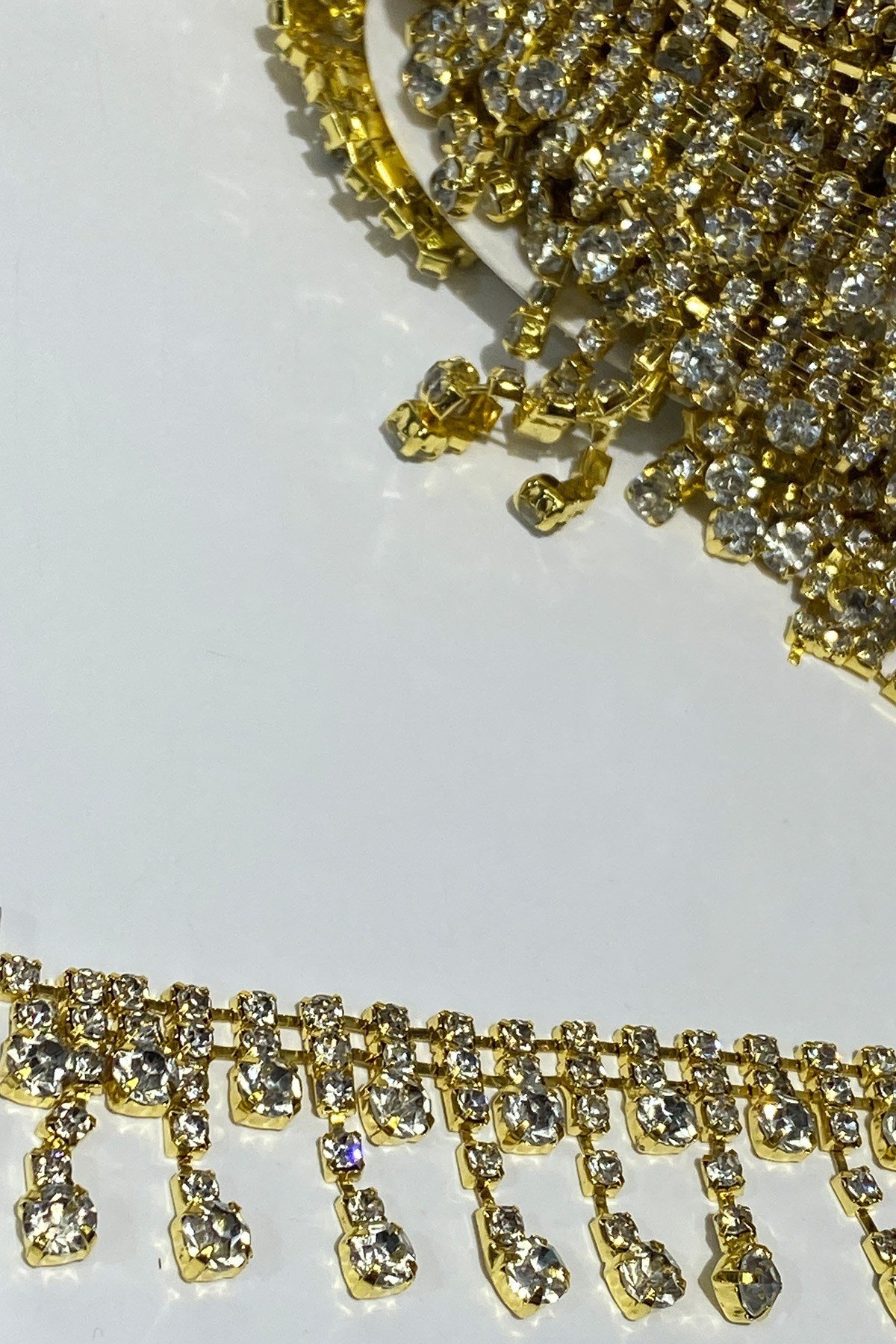 Gold Taşlı Püsküllü Aksesuar Şerit Taş Aplik 1 mt