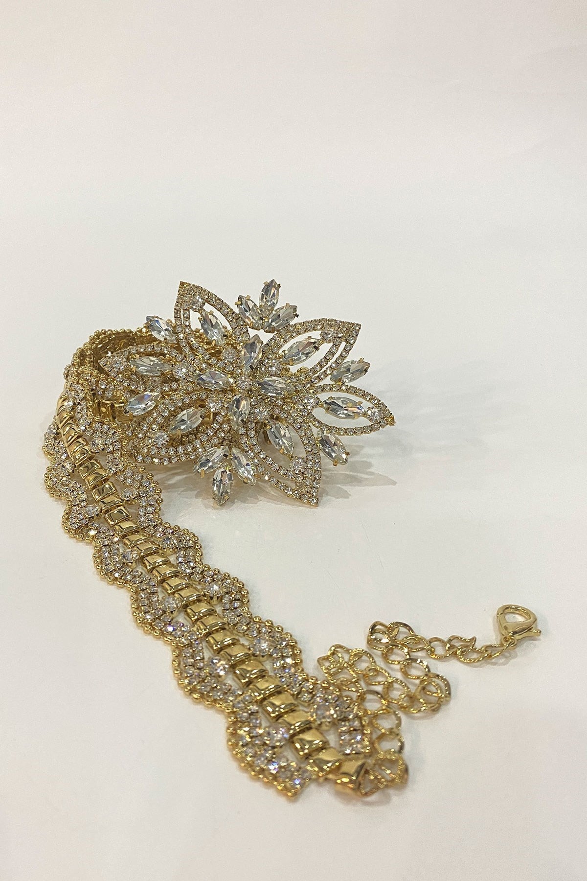 Gold Yıldız Desenli Abiye Taşlı Arnavut Kemeri