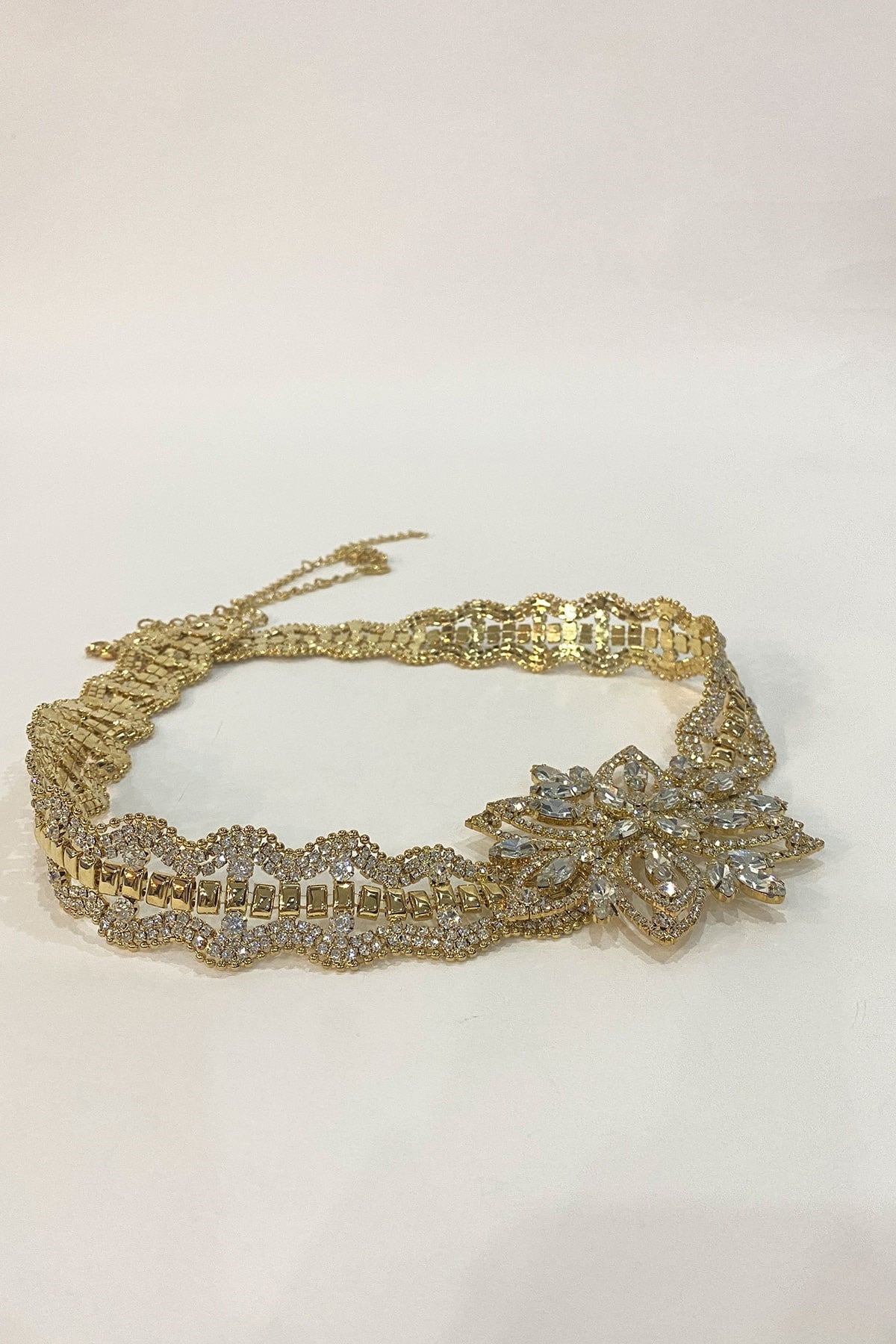 Gold Yıldız Desenli Abiye Taşlı Arnavut Kemeri