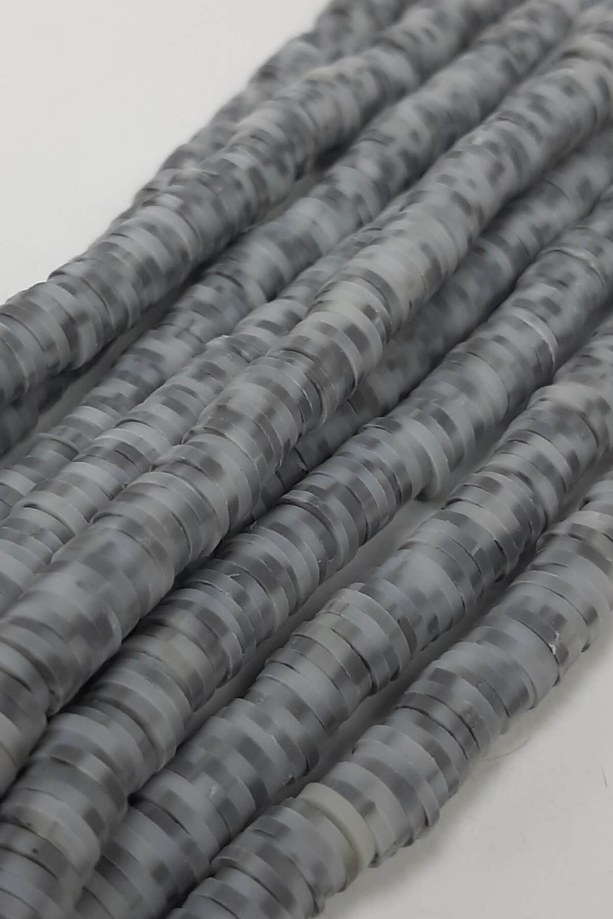 Gri Renk Fimo Hamur Boncuk 6 mm