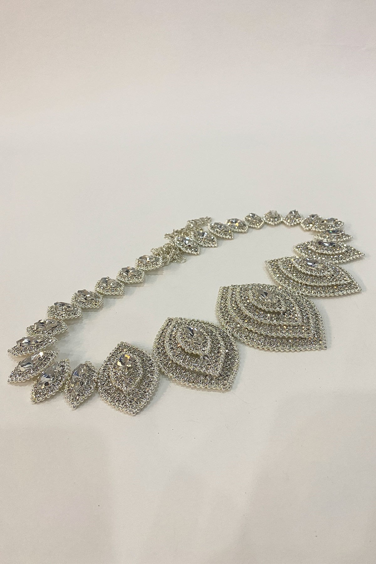 Gümüş Abiye Baklava Motifli Taşlı Kemer