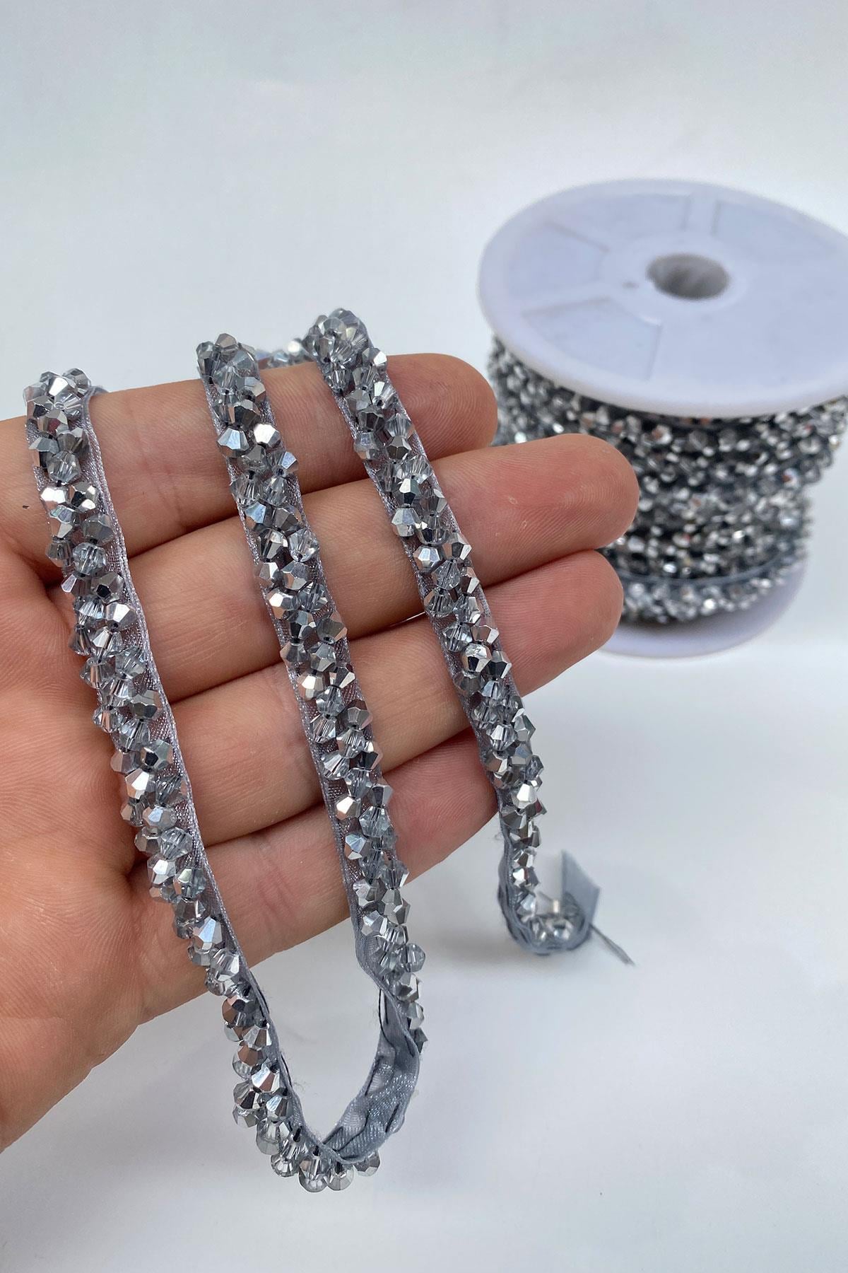 Gümüş Kristal Boncuk İşlemeli Şerit
