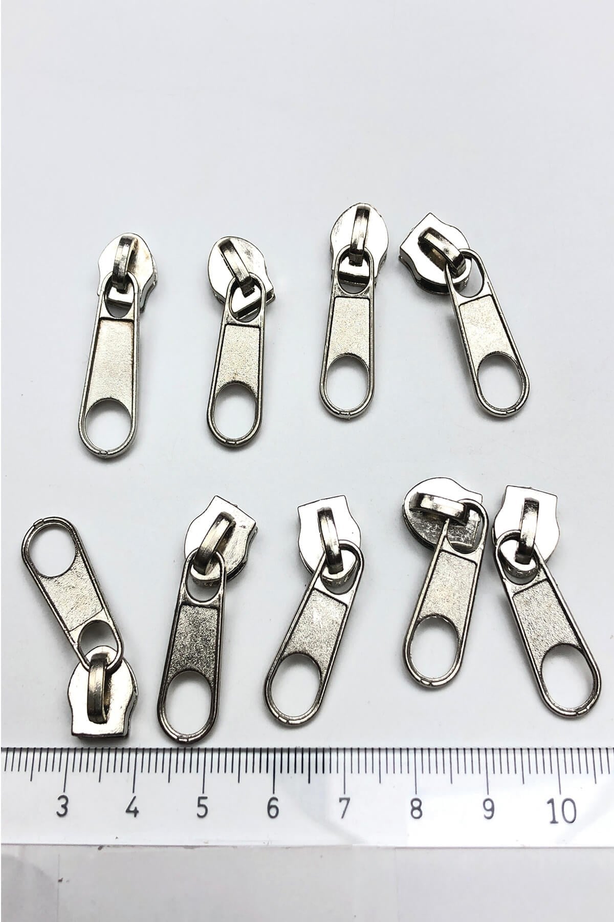 Gümüş Rengi Metal Fermuar Başlığı