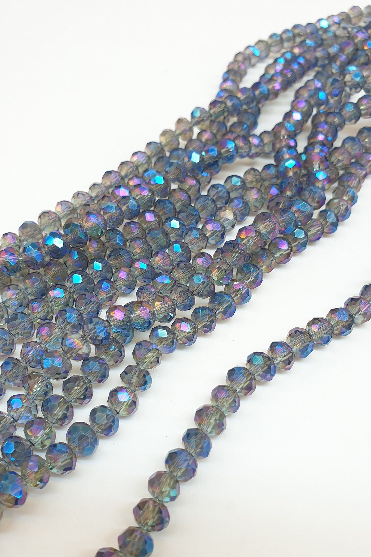 Janjanlı Gri Kristal Boncuk 6 mm