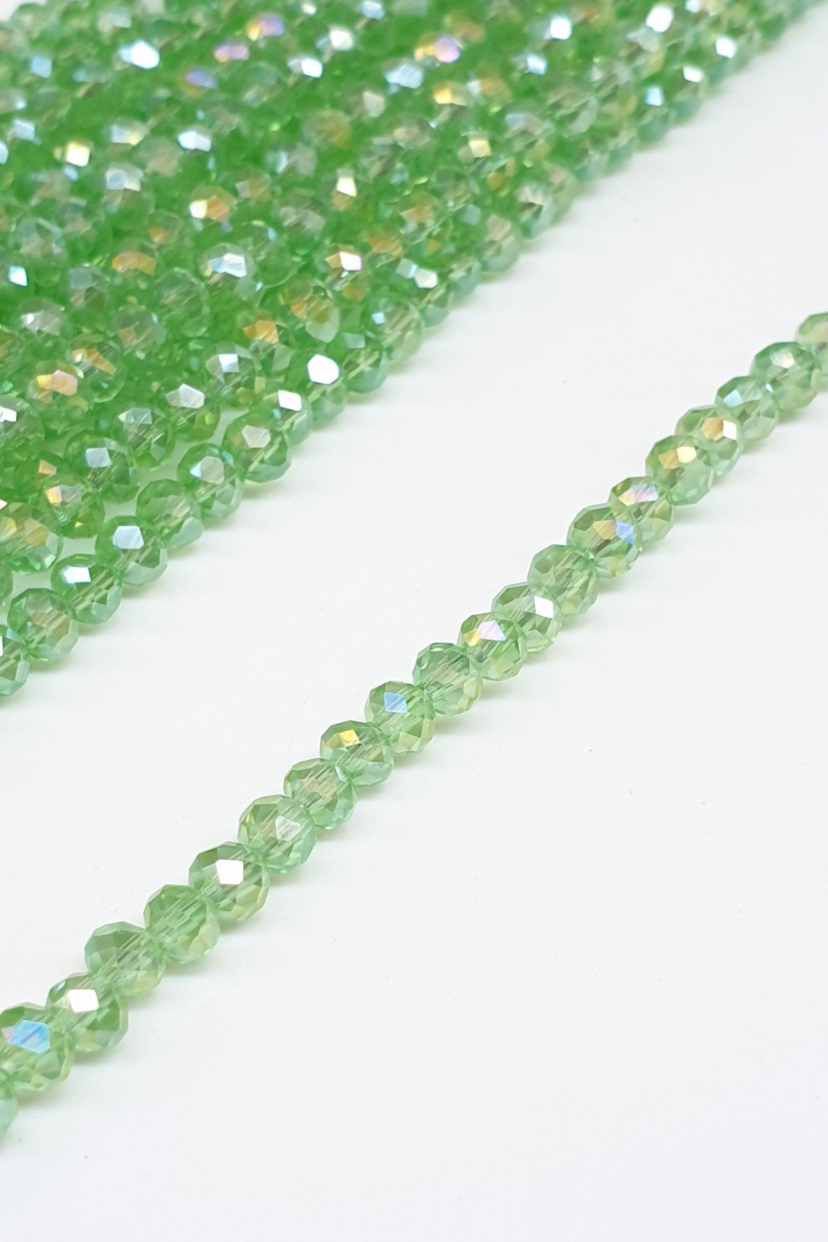Koyu Yeşil Kristal Boncuk 4 Mm