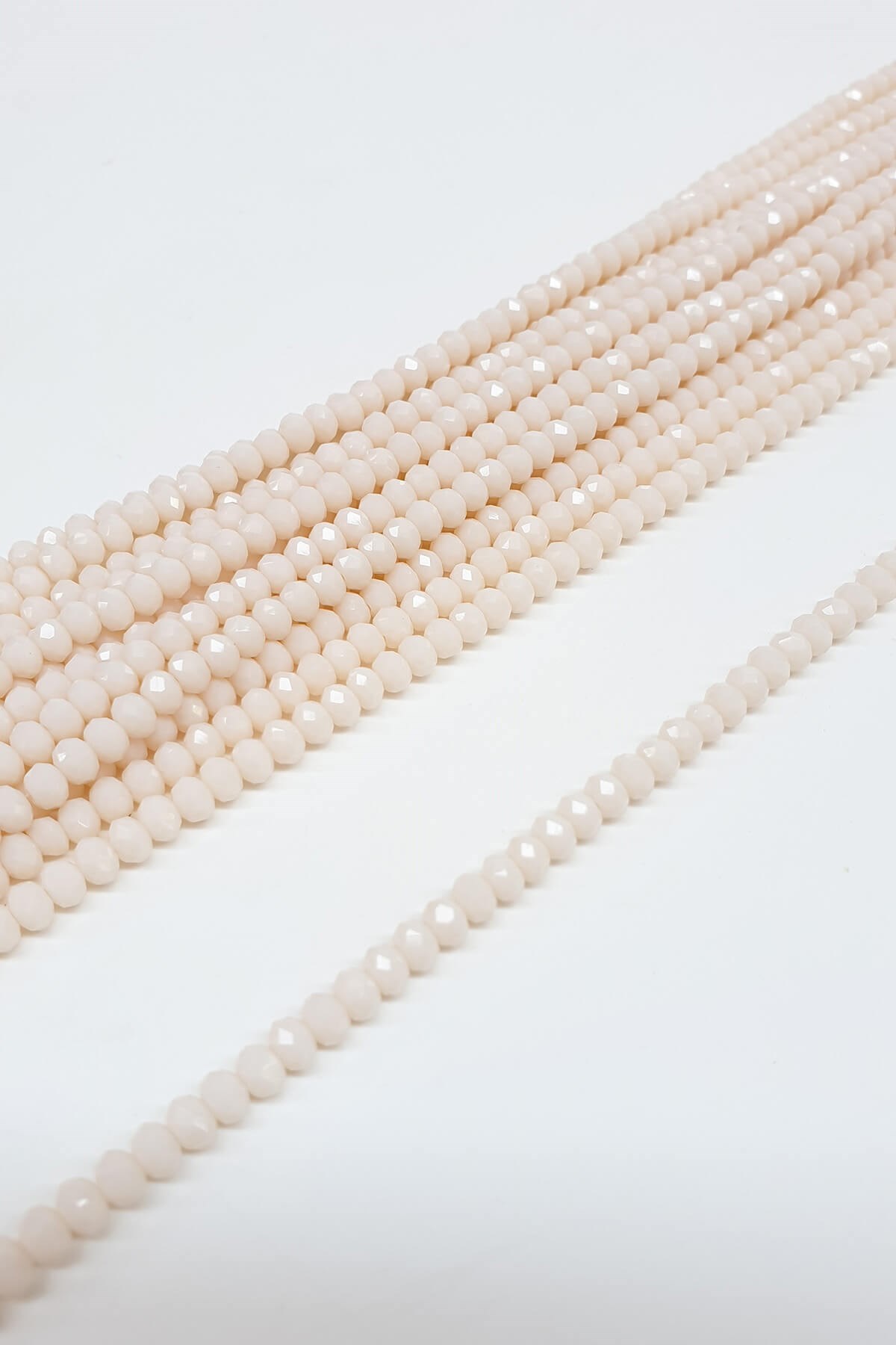 Krem Kristal Boncuk 4 Mm