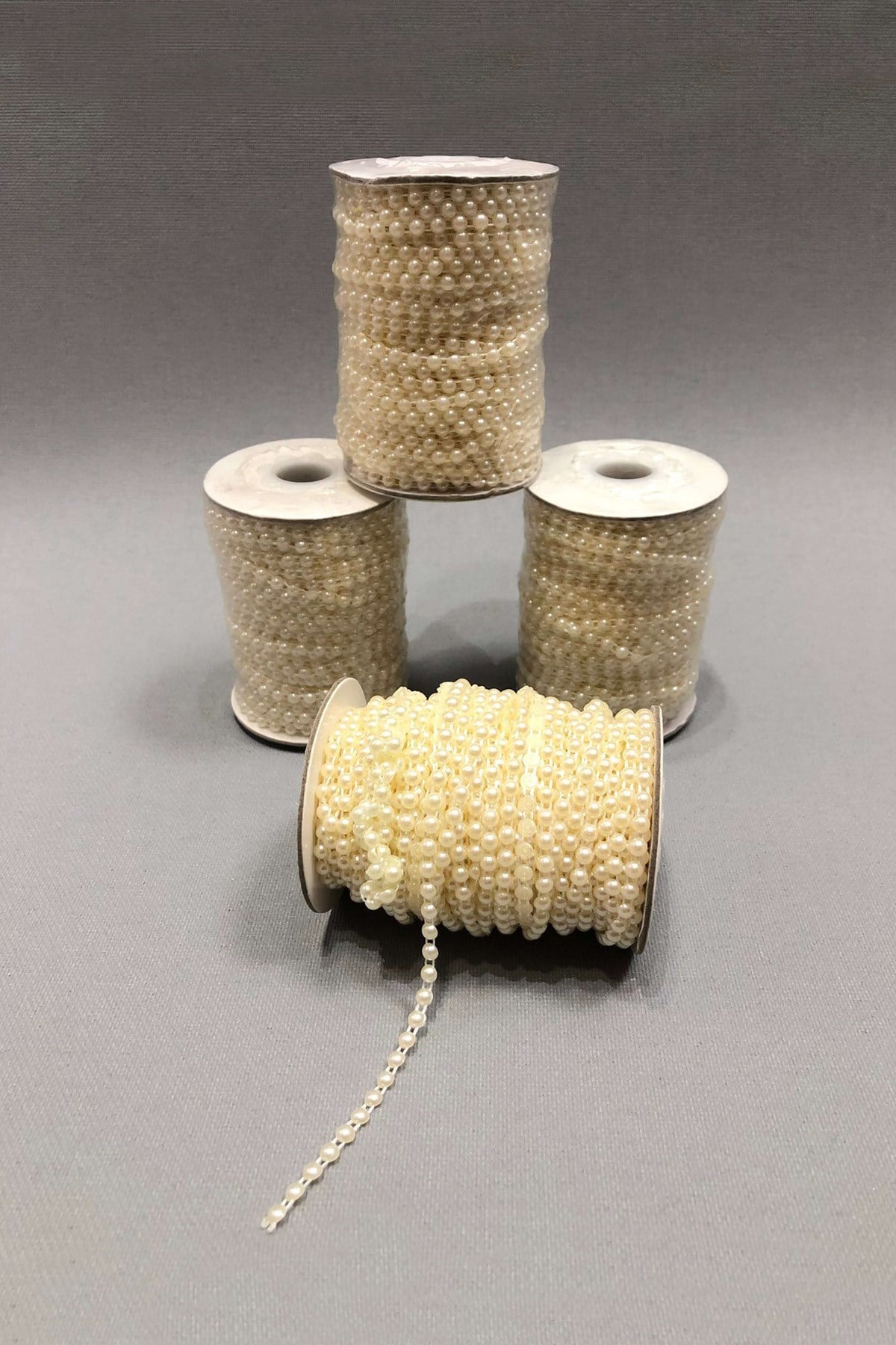 Krem Sıralı Kesik İnci 4 mm