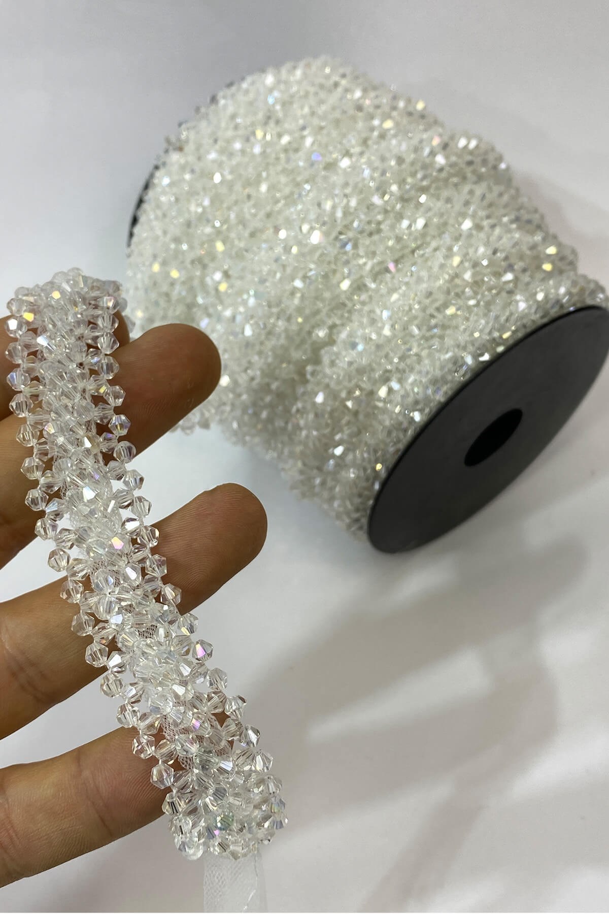 Kristal Boncuklu İşlemeli Şerit 1 mt