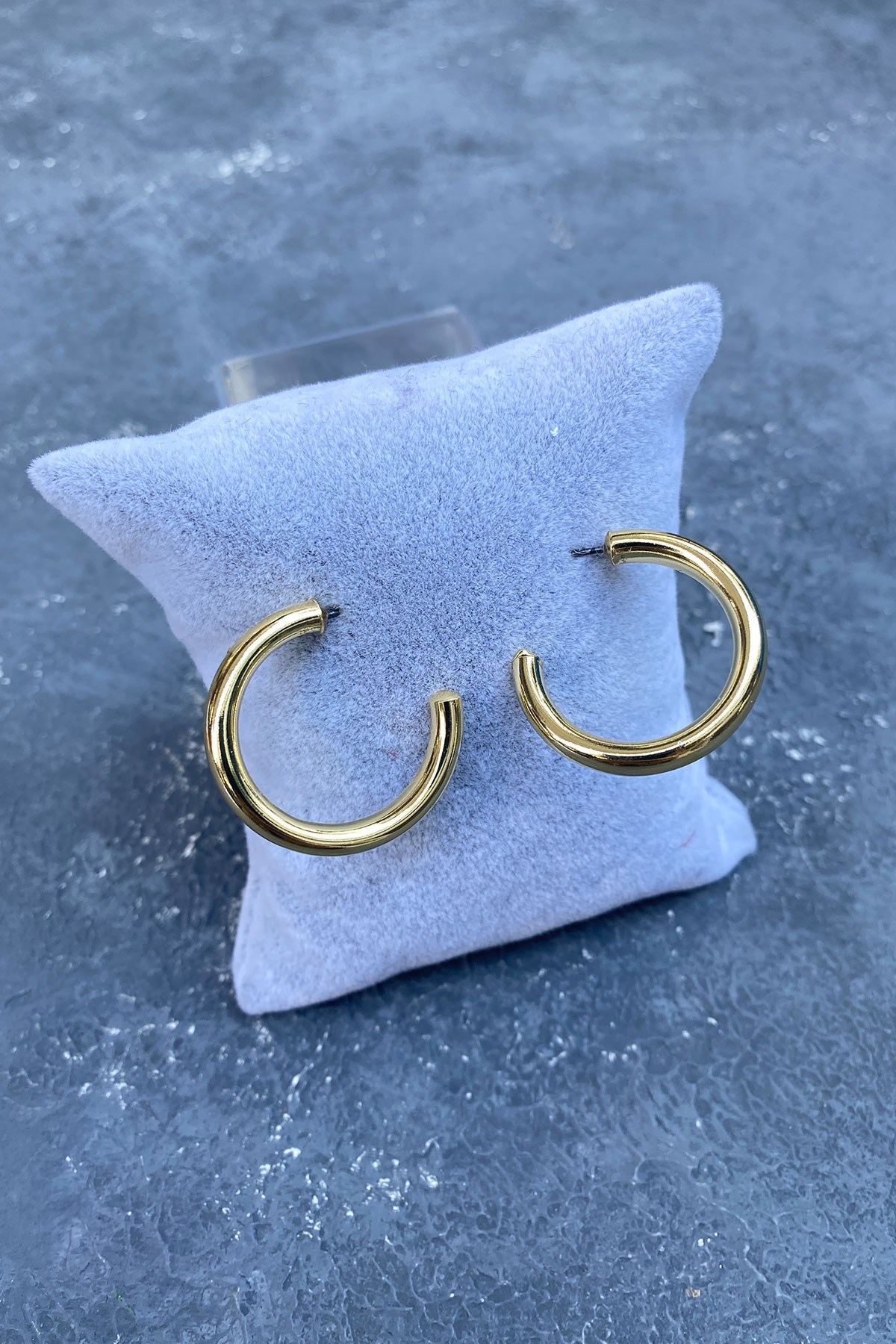 Metal Gold Halka Küpe