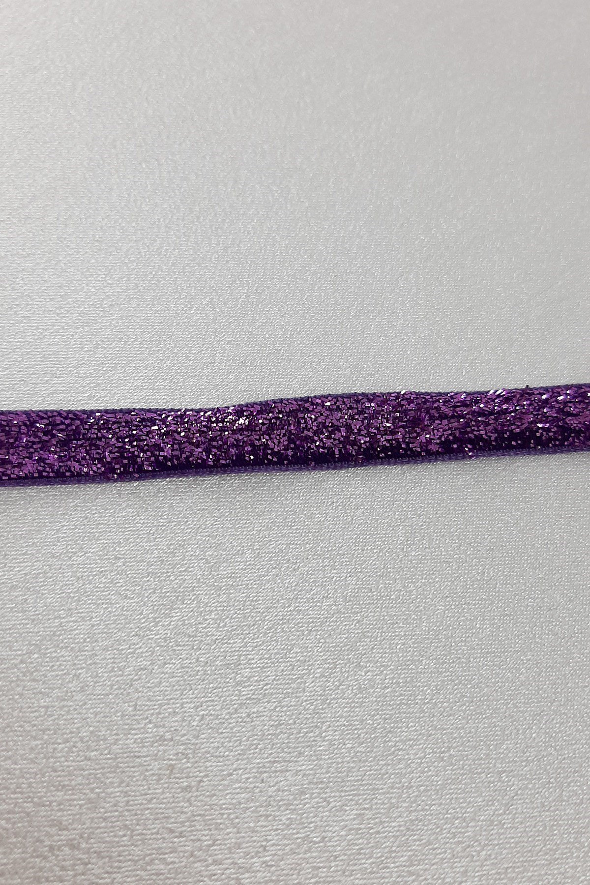 Mor Renk Simli Kadife Kurdele 1 cm