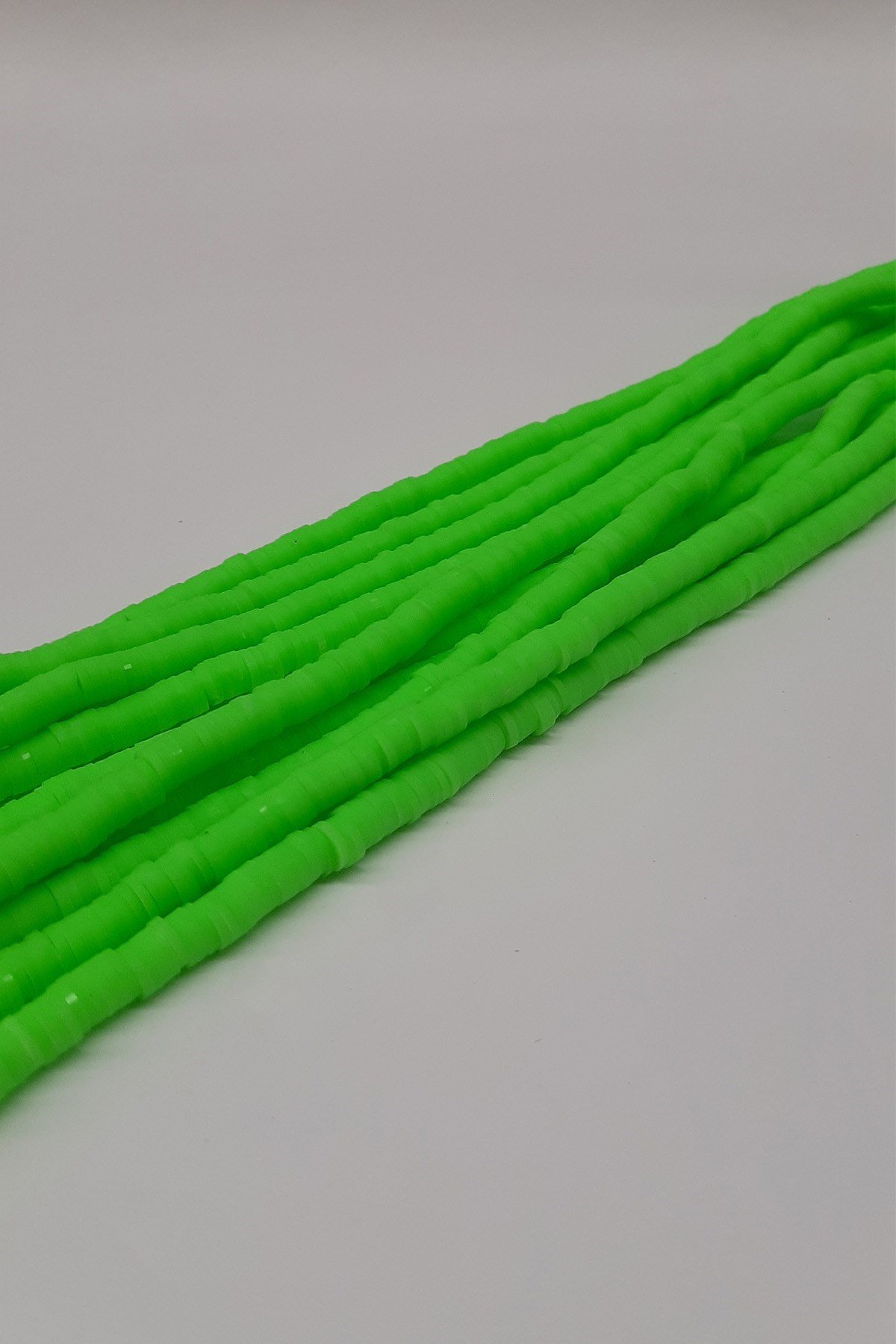 Neon Yeşil Fimo Hamur Boncuk 6Mm
