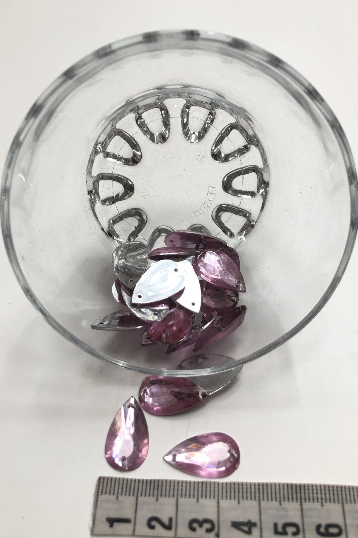 Pembe Damla Plastik Dikme Taş 20 gr